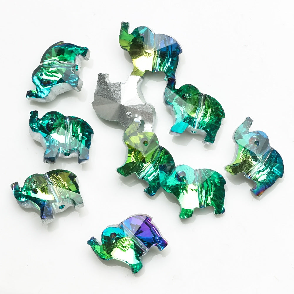 MajorCrafts 8pcs 15mm Green Elephant Glass Pendant Charm Beads