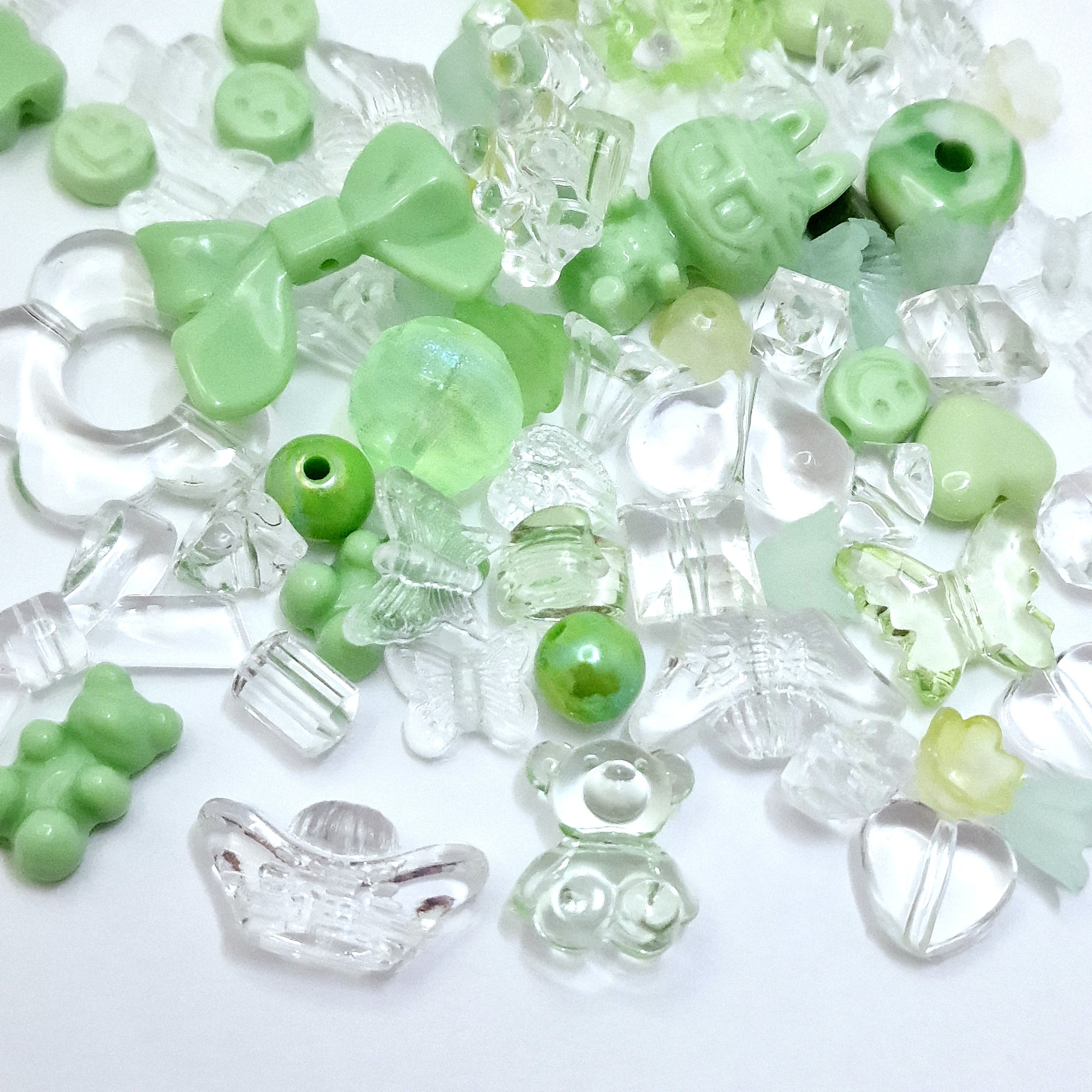 MajorCrafts 50g Green Theme Mixed Shapes & Sizes Acrylic Beads
