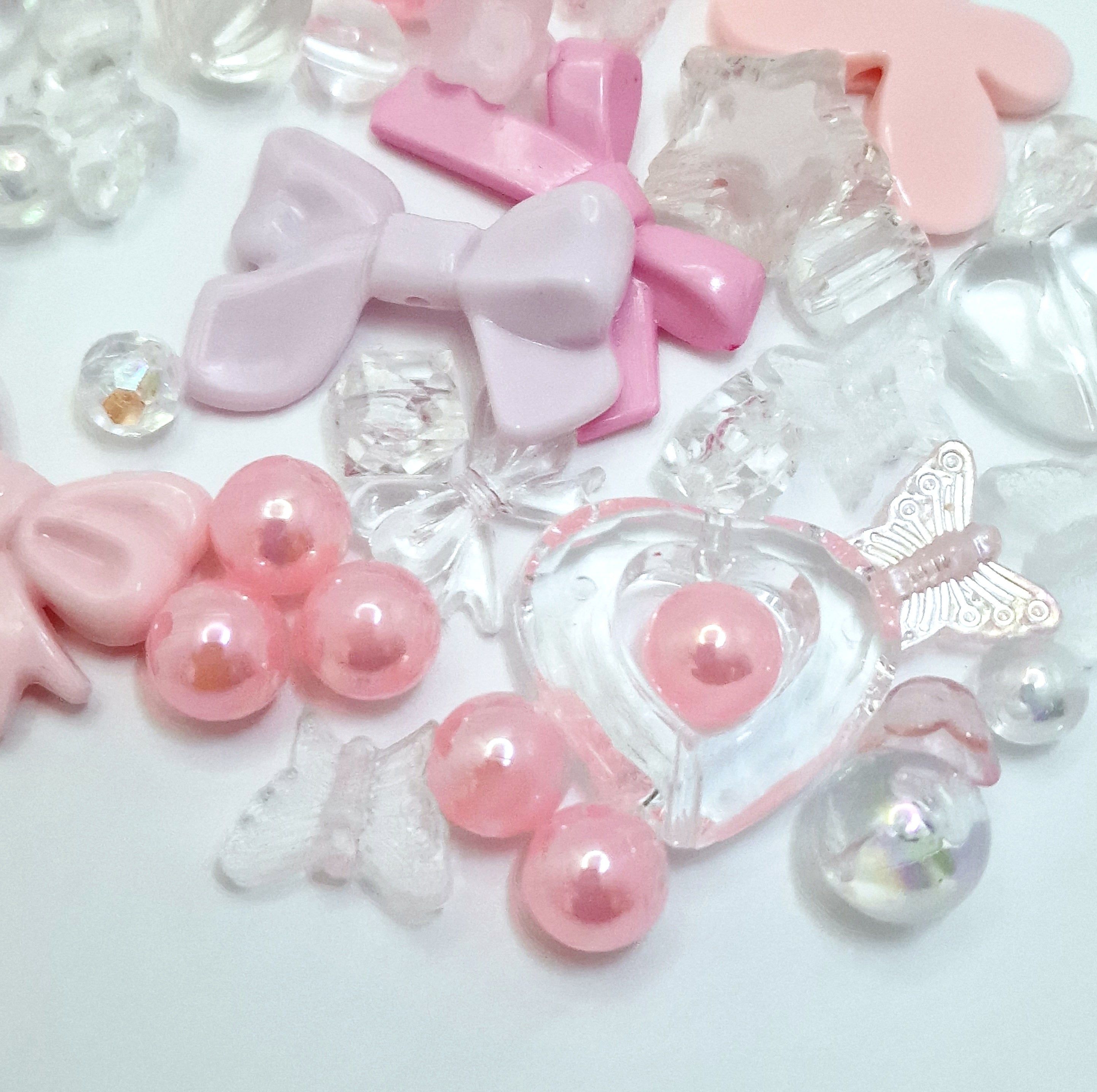 MajorCrafts 50g Light Pink Theme Mixed Shapes & Sizes Acrylic Beads