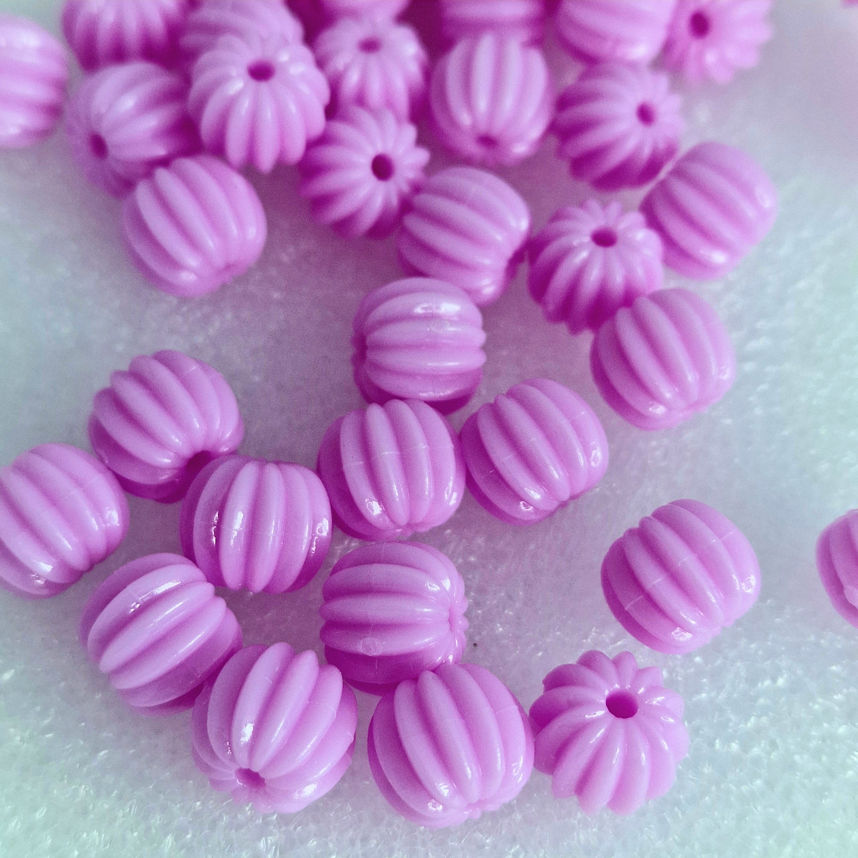 MajorCrafts 48pcs 10mm Light Purple Round Pumpkin Resin Beads