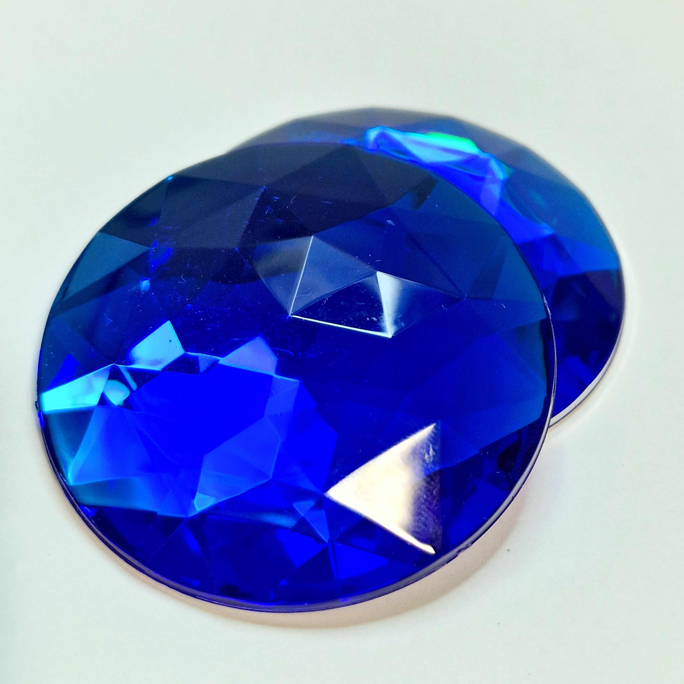 MajorCrafts 2pcs 52mm Sapphire Blue Star Facets Flat Back Round Extra Large Acrylic Rhinestones