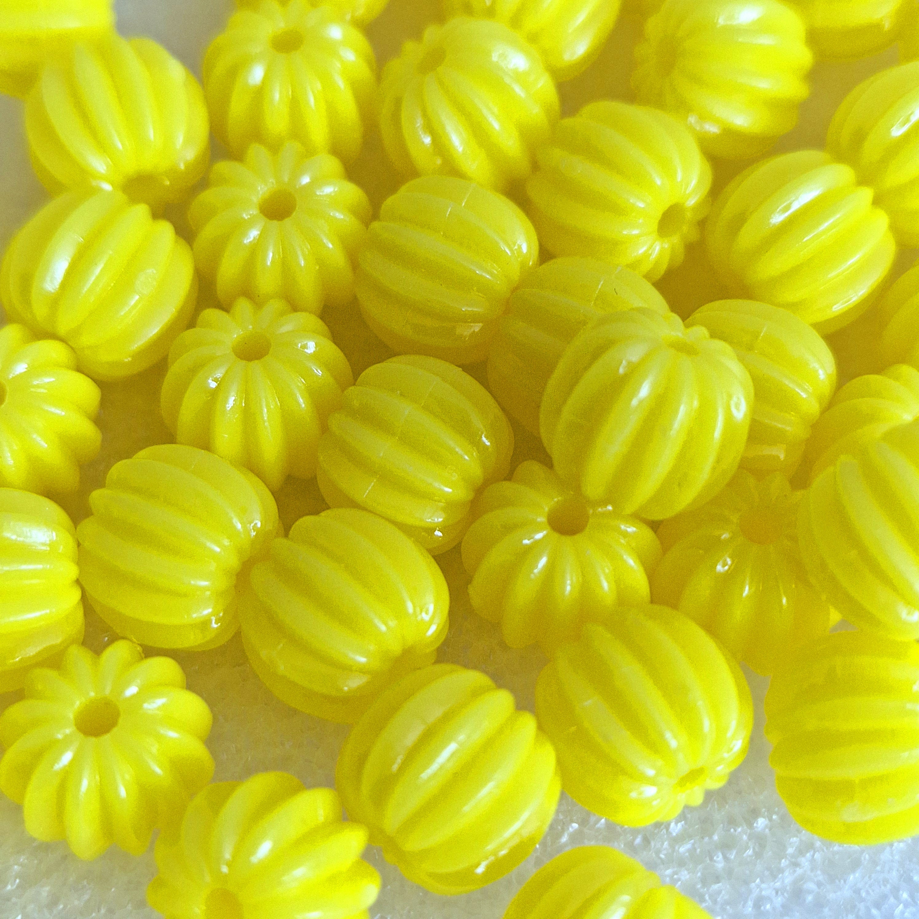 MajorCrafts 48pcs 10mm Yellow Round Pumpkin Resin Beads