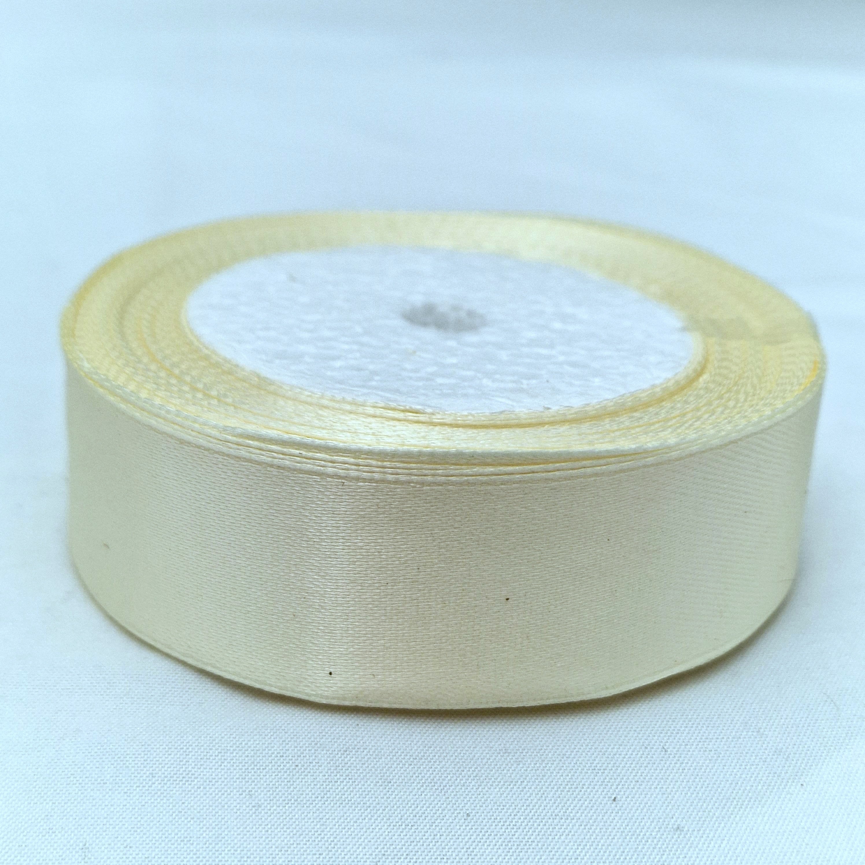MajorCrafts 25mm 22metres Cream Single Sided Satin Fabric Ribbon Roll