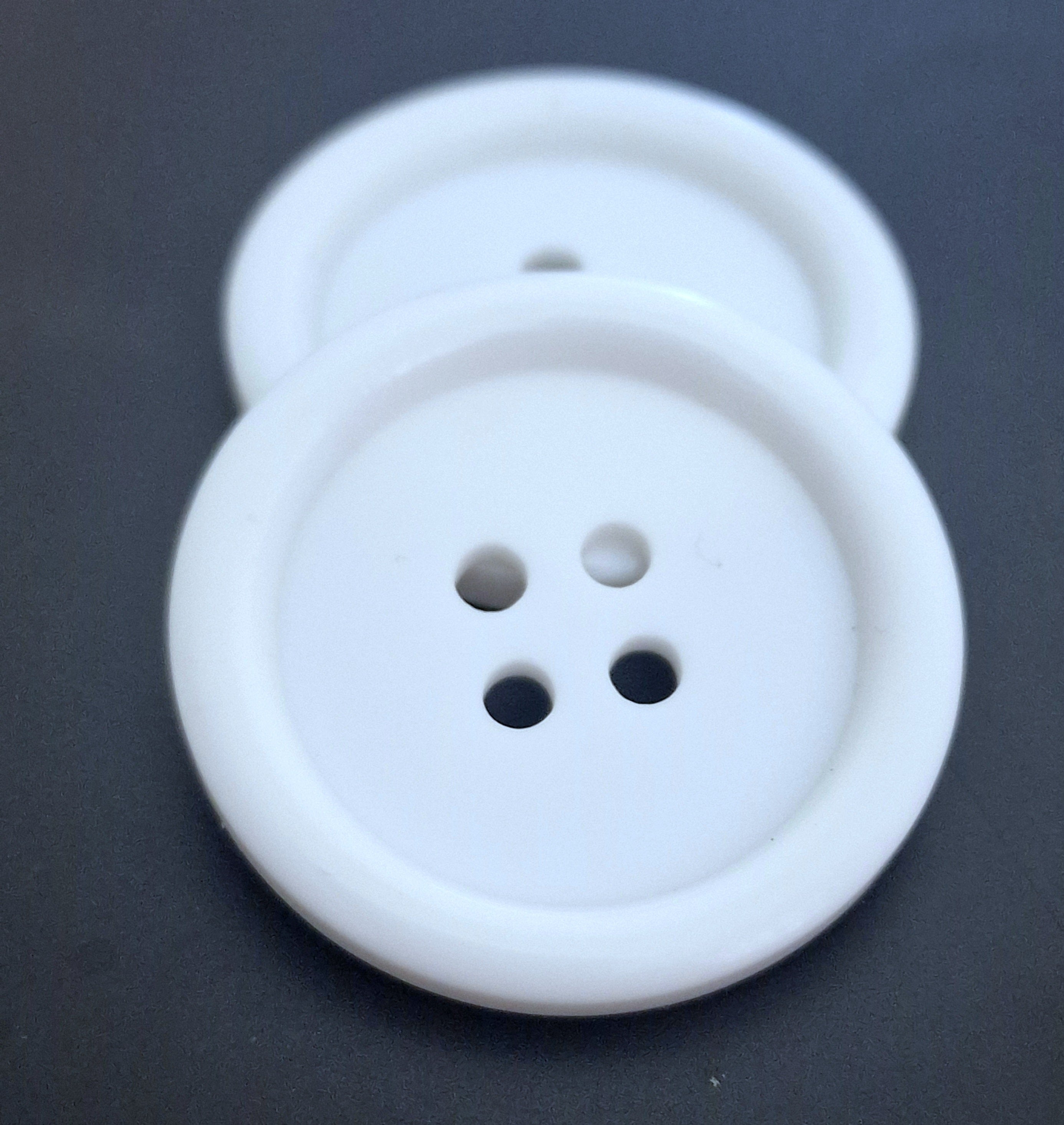 MajorCrafts 4pcs 44mm White 4 Holes Round Large Resin Sewing Buttons