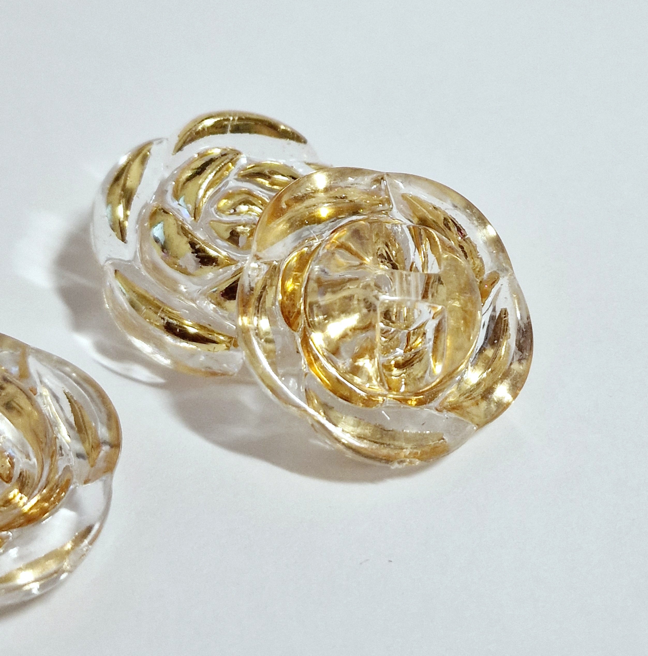 MajorCrafts 6pcs 30mm Transparent Clear & Gold Rose Flower Shank Resin Buttons