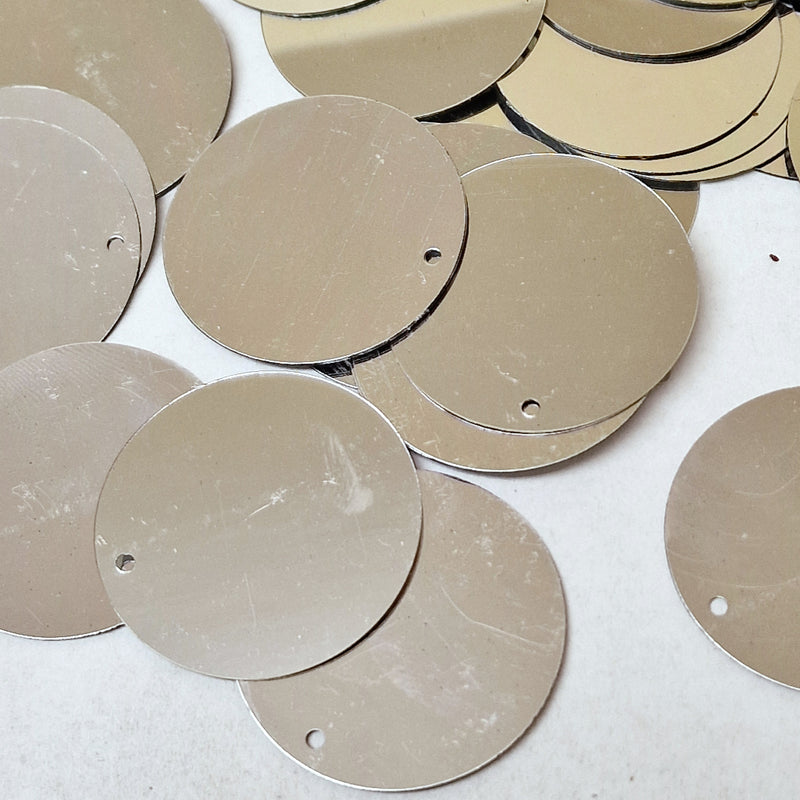 MajorCrafts 30mm 40grams 150pcs Metallic Silver Large Round PVC Sequins with 1x Hole
