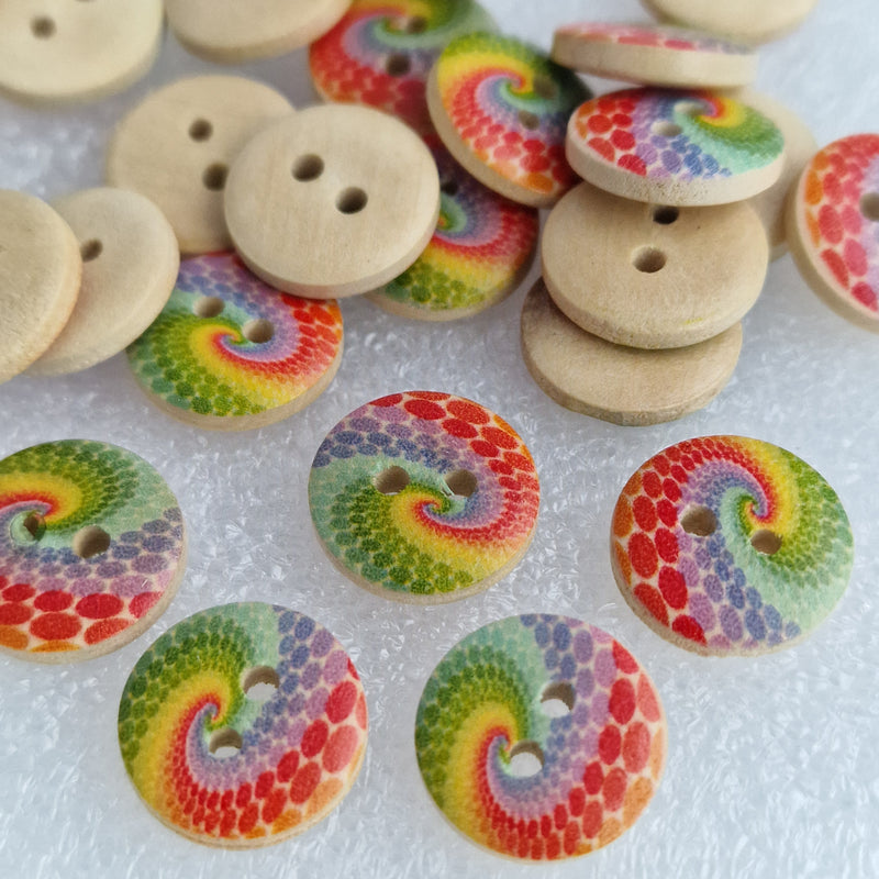 MajorCrafts 48pcs 15mm Brown Rainbow 2 Holes Round Wood Sewing Buttons