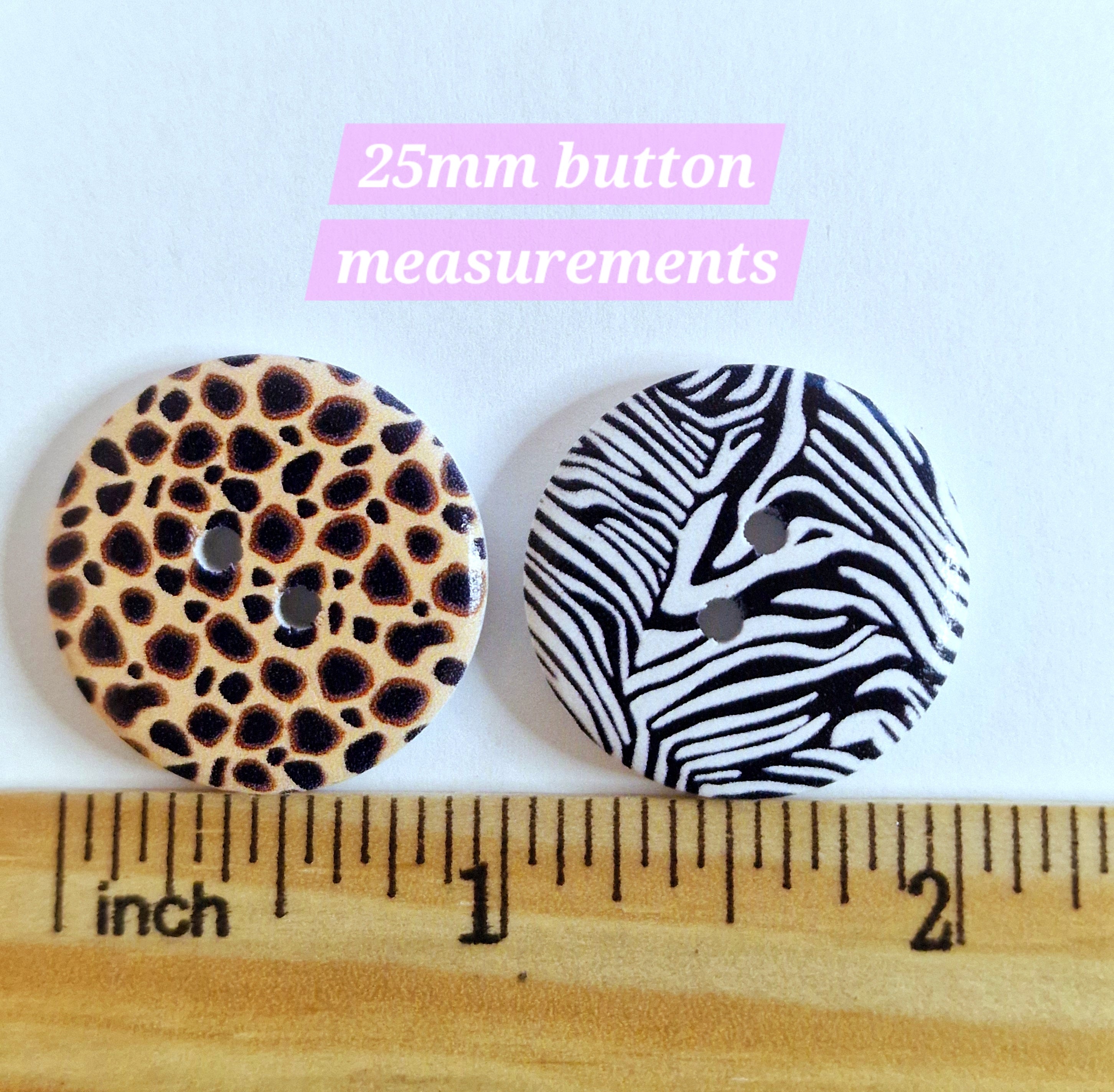 MajorCrafts 24pcs 25mm Mixed Animal Print 2 Holes Round Wood Sewing Buttons
