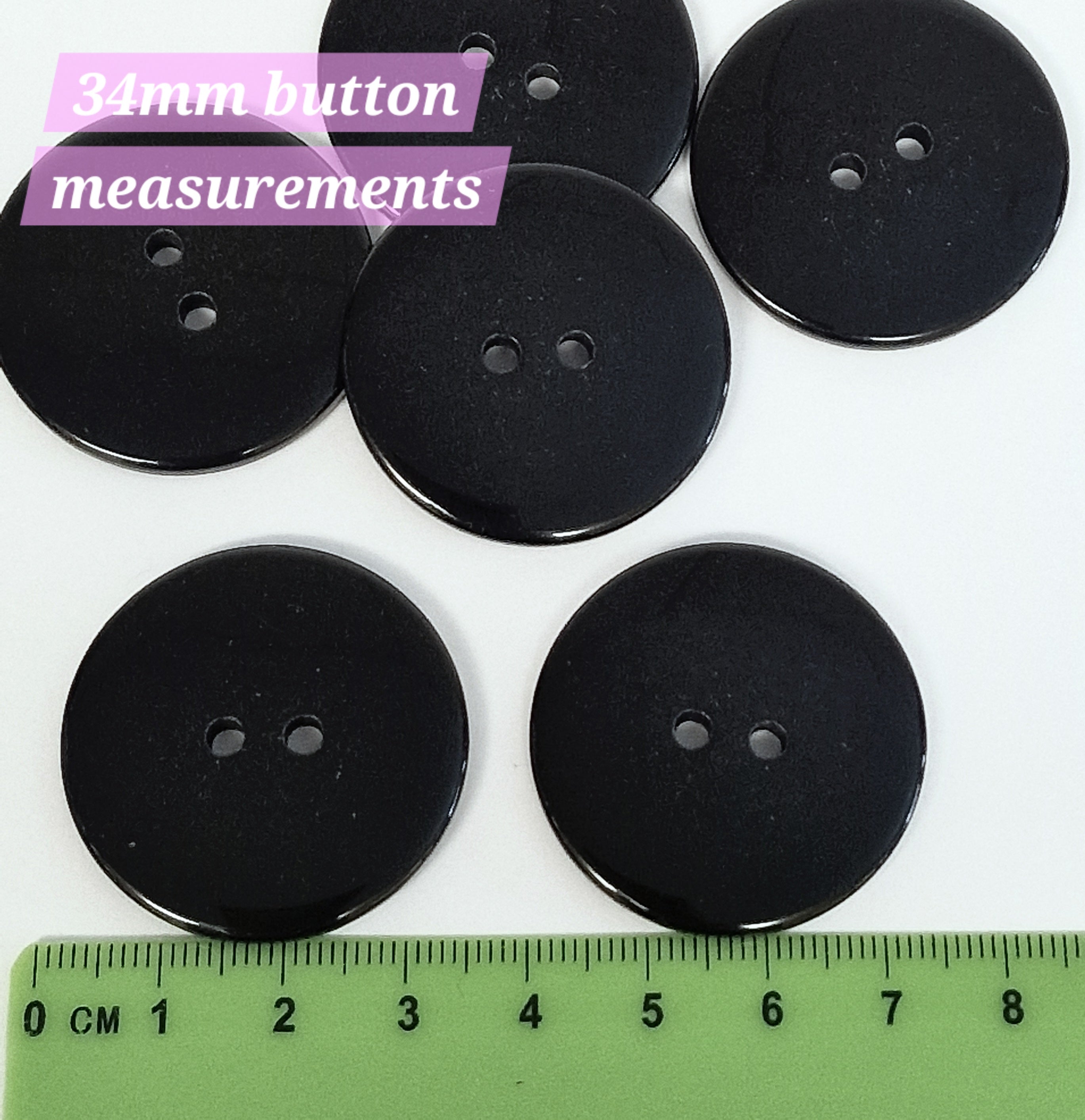 MajorCrafts 8pcs 34mm White 2 holes Large Round Resin Sewing Buttons
