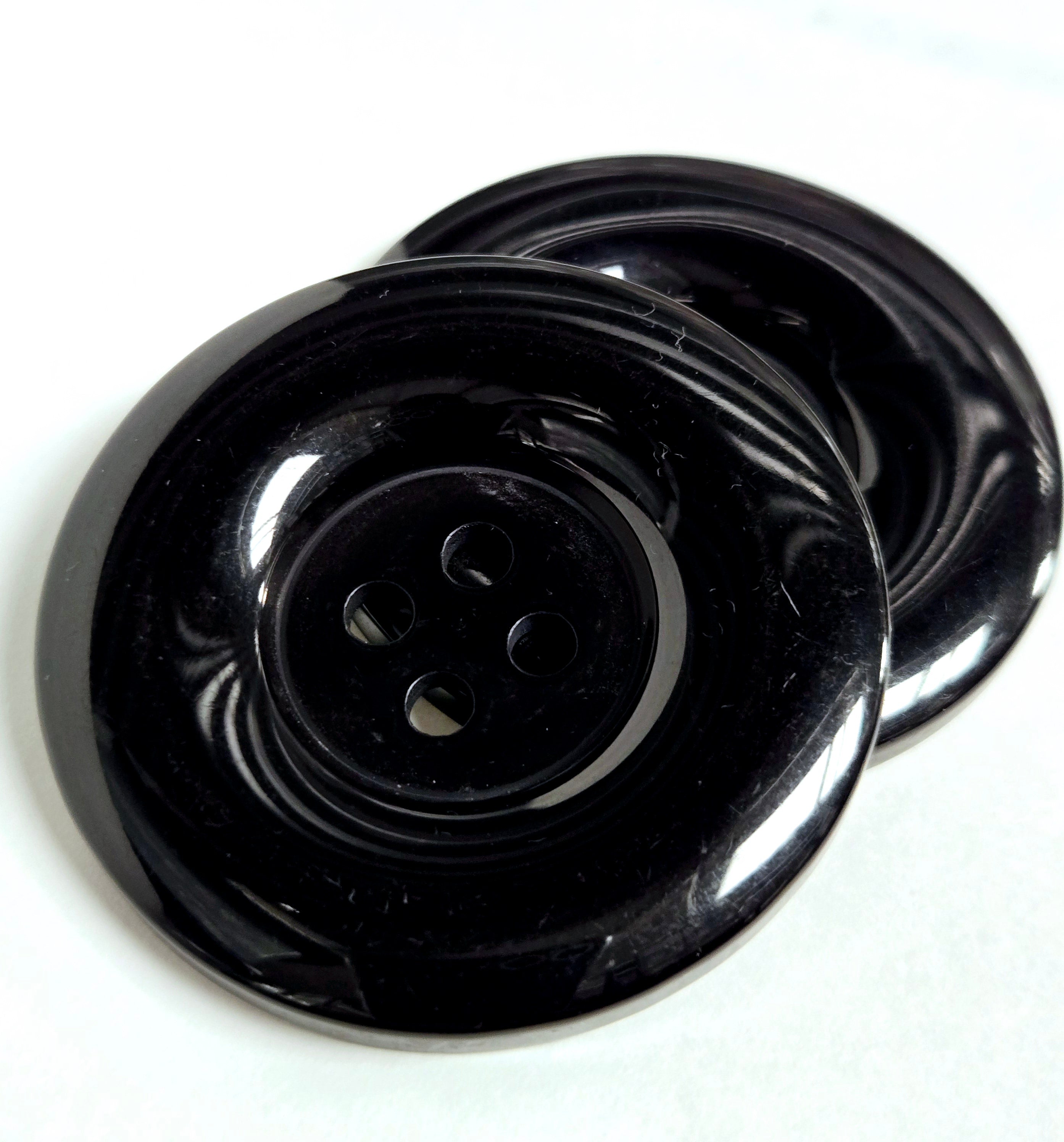 MajorCrafts 4pcs 44mm Black 4 Holes Round Large Resin Sewing Buttons (wide edge)