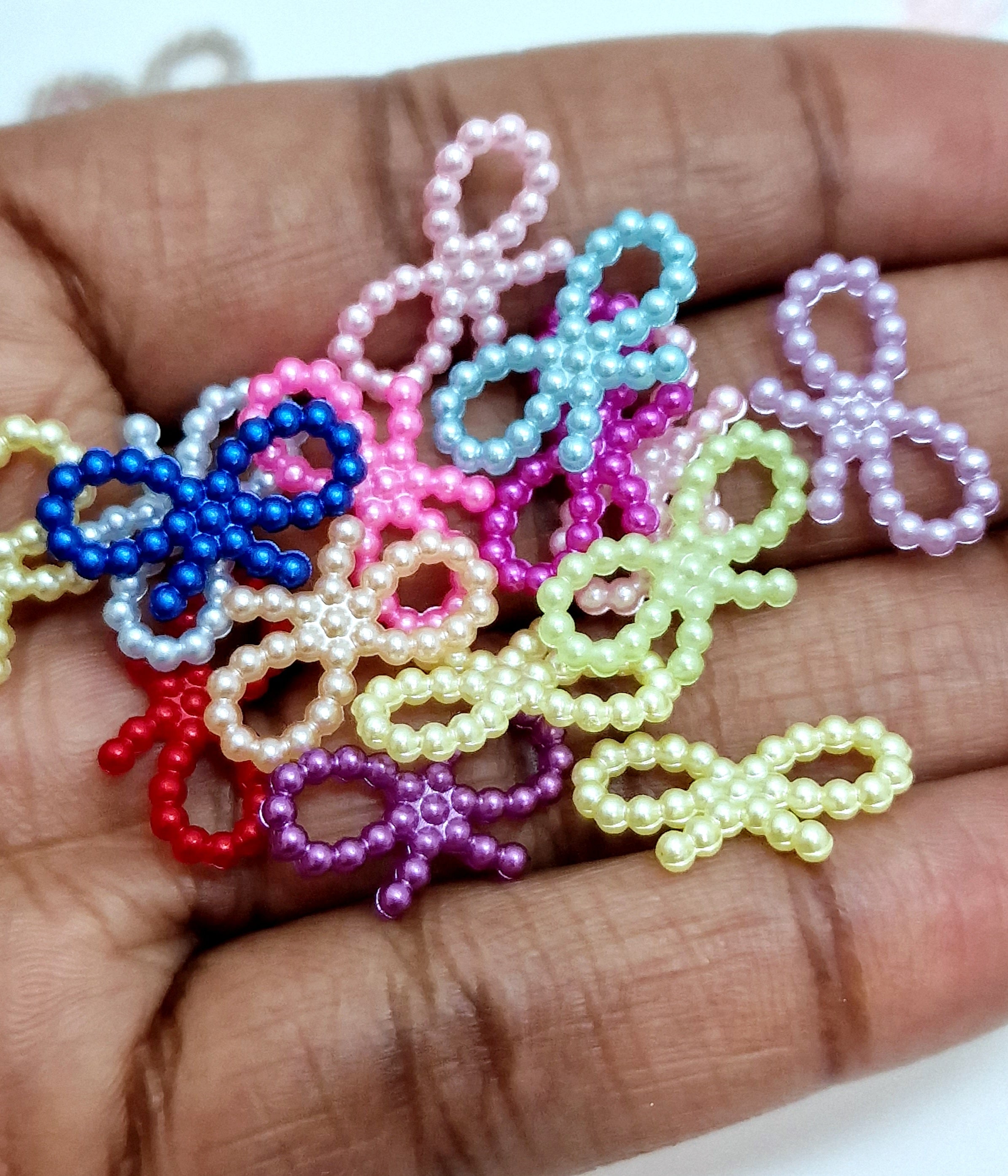 MajorCrafts 150pcs 18mm x 10mm Mixed Colours Hollow Bowknot Butterfly Resin Pearls