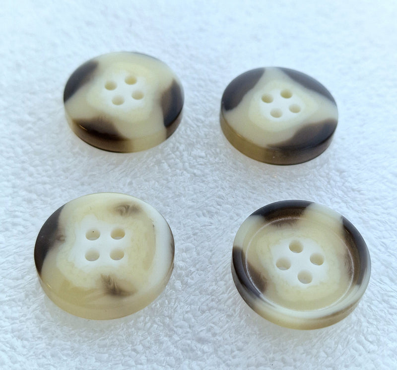 MajorCrafts 20pcs 21mm Cream & Grey Aran Style Classic 4 Holes Round Resin Sewing Buttons