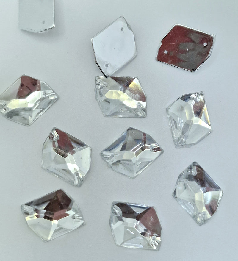 MajorCrafts 24pcs 22mm x 17mm Crystal Clear Hexagon Irregular Acrylic Sewing Rhinestones
