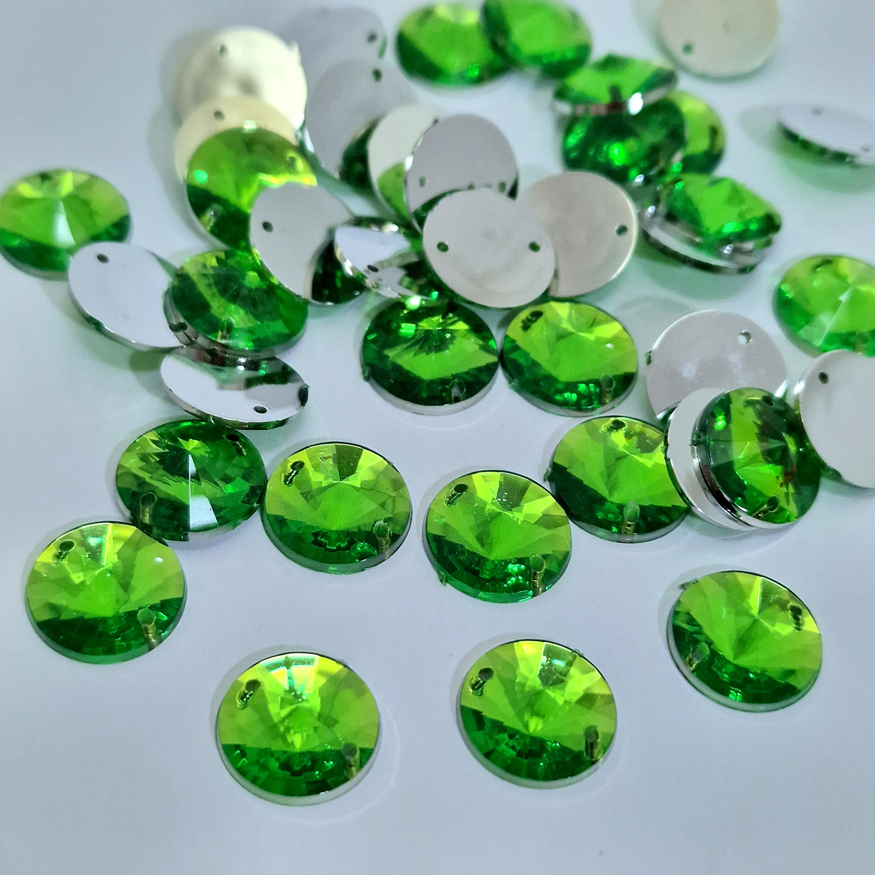 MajorCrafts 80pcs 12mm Green Round Acrylic Pointed Sewing Rhinestones