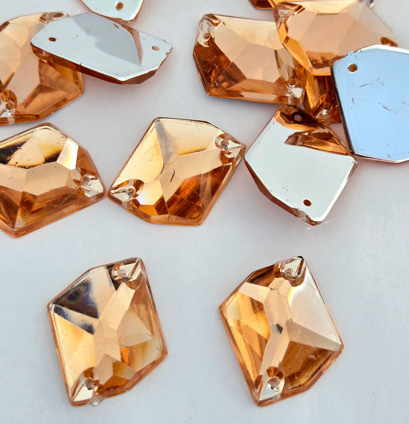 MajorCrafts 24pcs 22mm x 17mm Peach Champagne Hexagon Irregular Acrylic Sewing Rhinestones H03