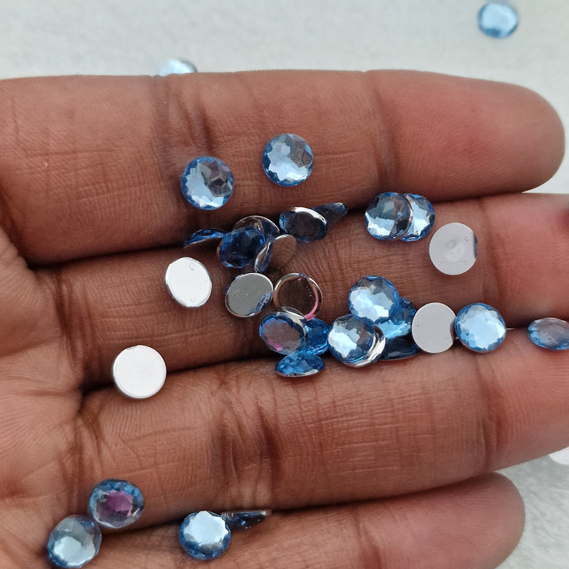 MajorCrafts 480pcs 6mm Light Blue Facets Flat Back Round Acrylic Rhinestones
