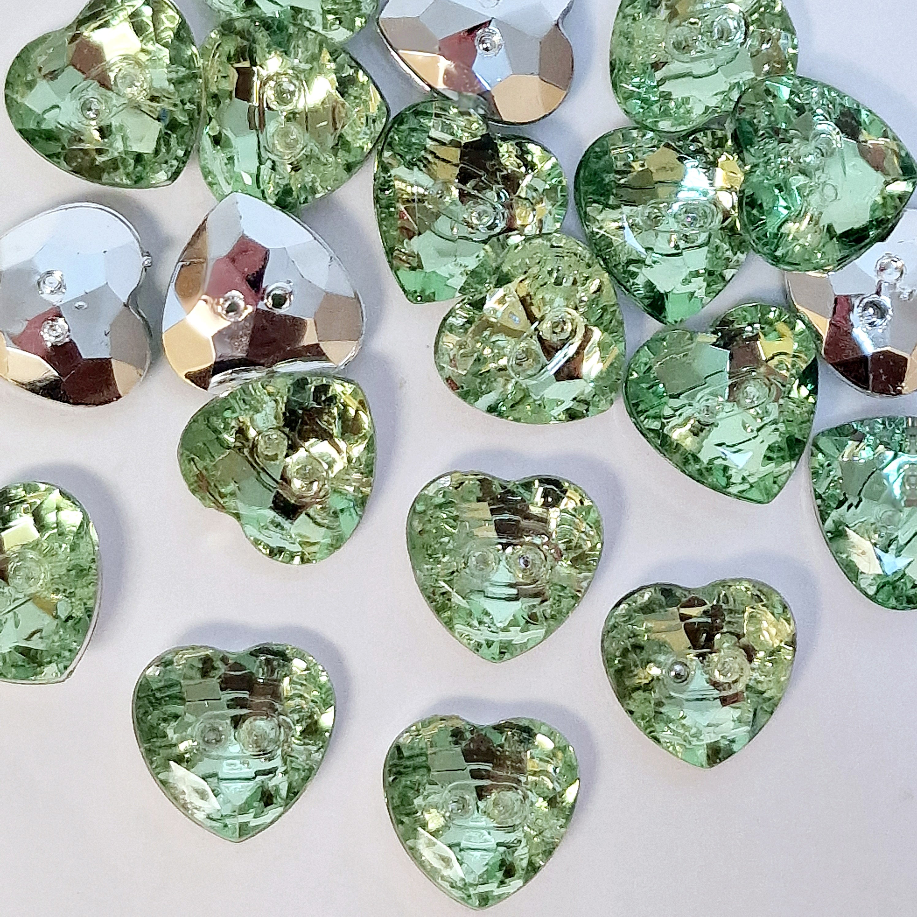 MajorCrafts 44pcs 13mm Light Green 2 Holes Heart Small Acrylic Sewing Buttons