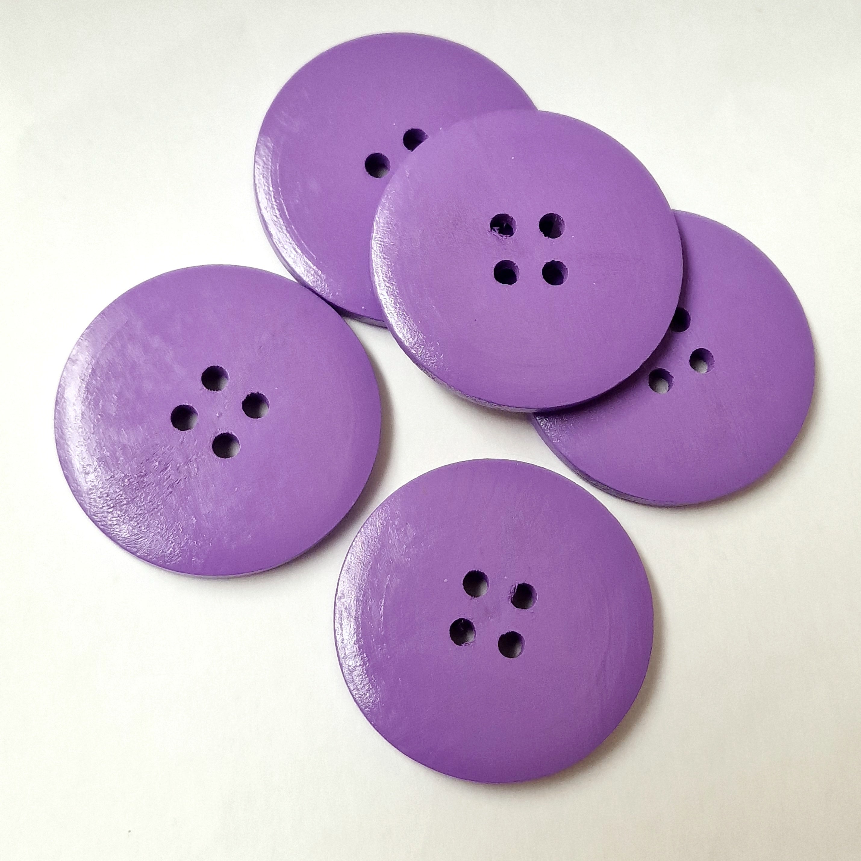 MajorCrafts 8pcs 40mm Light Purple Round 4 Holes Large Wooden Sewing Buttons