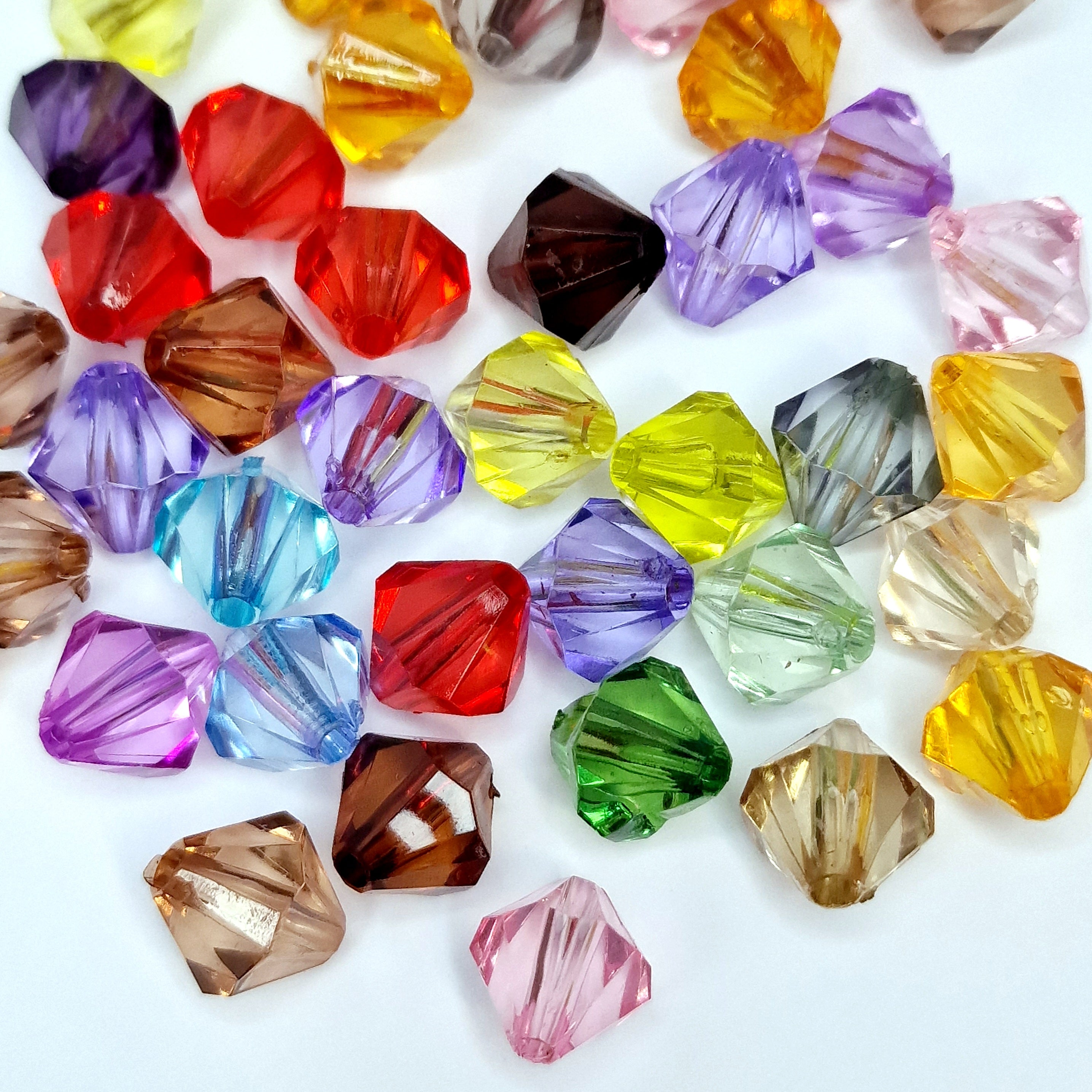 MajorCrafts 48pcs 12mm Mixed Colours Acrylic Bicone Beads