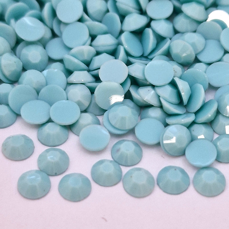 MajorCrafts Solid Sky Blue Flat Back Round 14 Facets Resin Rhinestones