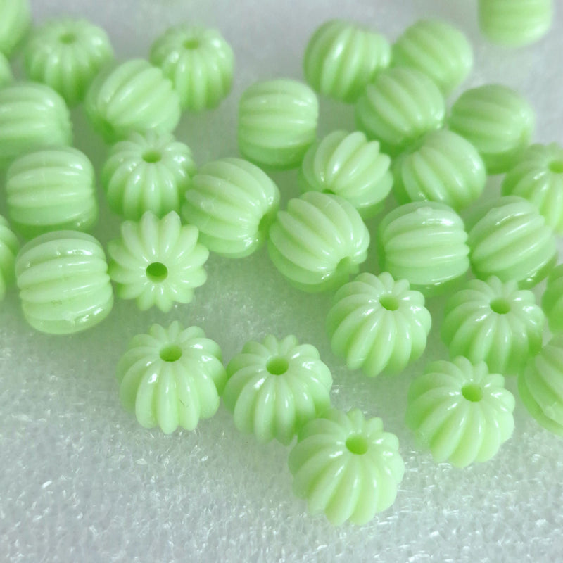 MajorCrafts 48pcs 10mm Pastel Green Round Pumpkin Resin Beads