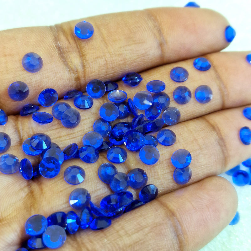 MajorCrafts Clear Sapphire Blue Flat Back Round 14 Facets Resin Rhinestones