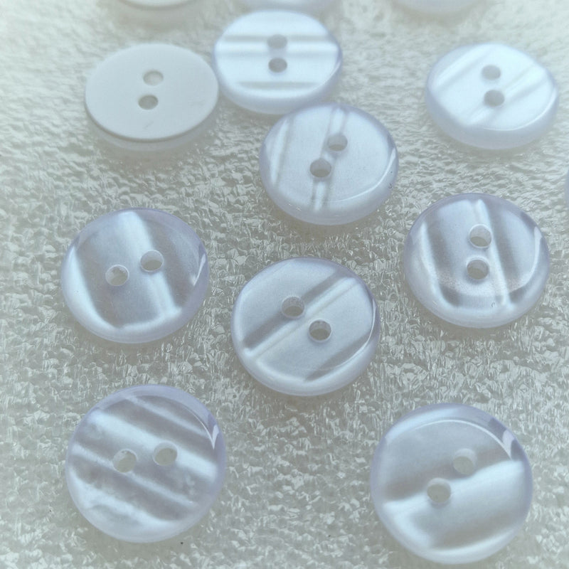 MajorCrafts 40pcs 18mm White Pearlescent 2 Holes Round Resin Sewing Buttons