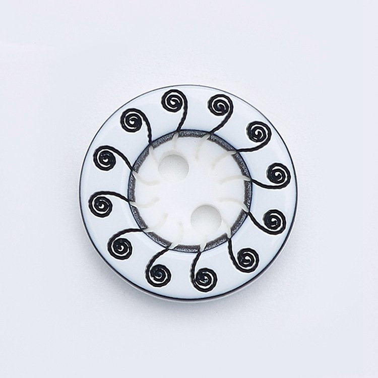 MajorCrafts 48pcs 12.5mm Black & White Swirl Pattern 2 Holes Small Round Resin Sewing Buttons B12