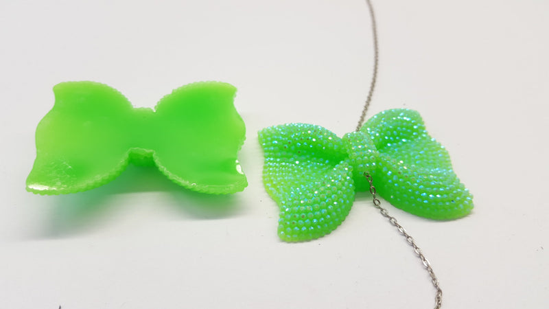 MajorCrafts 3pcs 54mm x 42mm Peridot Green Flat Back Large Chunky Resin Rhinestone Bows C16