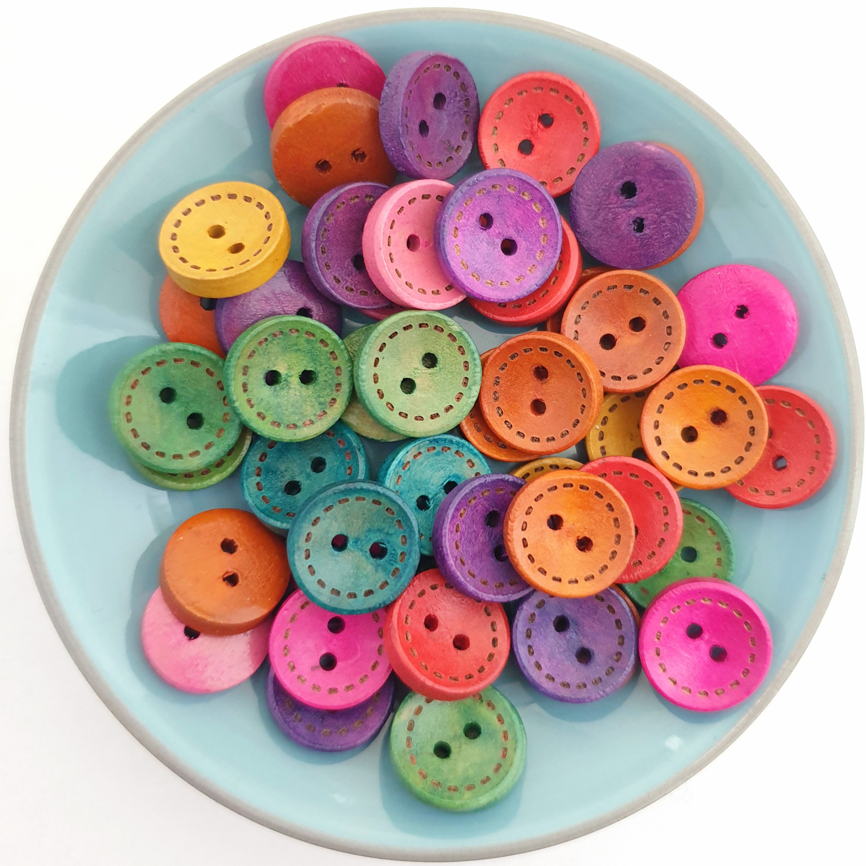 MajorCrafts 44pcs 15mm Random Mixed Colours Stitch Pattern Round 2 Holes Wooden Sewing Buttons
