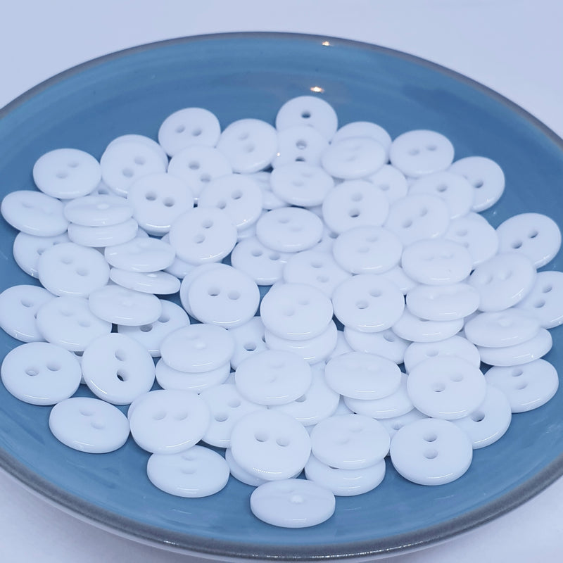 MajorCrafts 100pcs 11.5mm White 2 Holes Small Round Resin Sewing Buttons