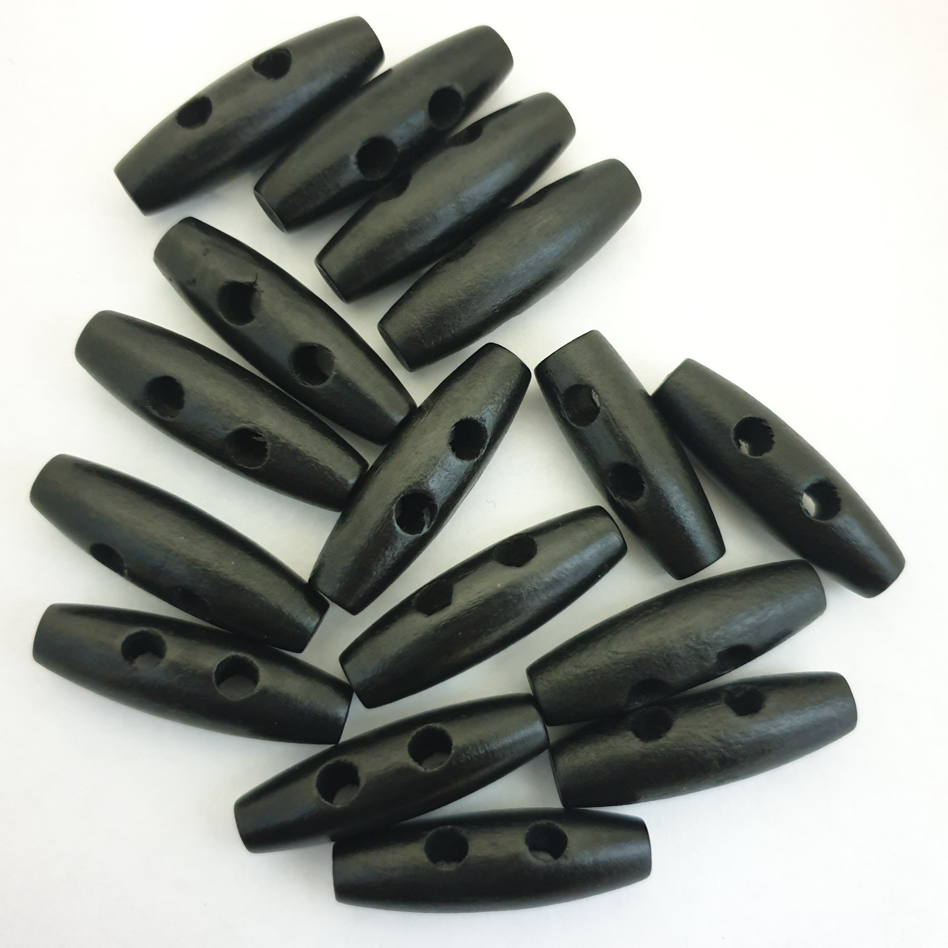MajorCrafts 16pcs 35mm Black 2 Holes Sewing Oval Shape Toggle Wooden Buttons