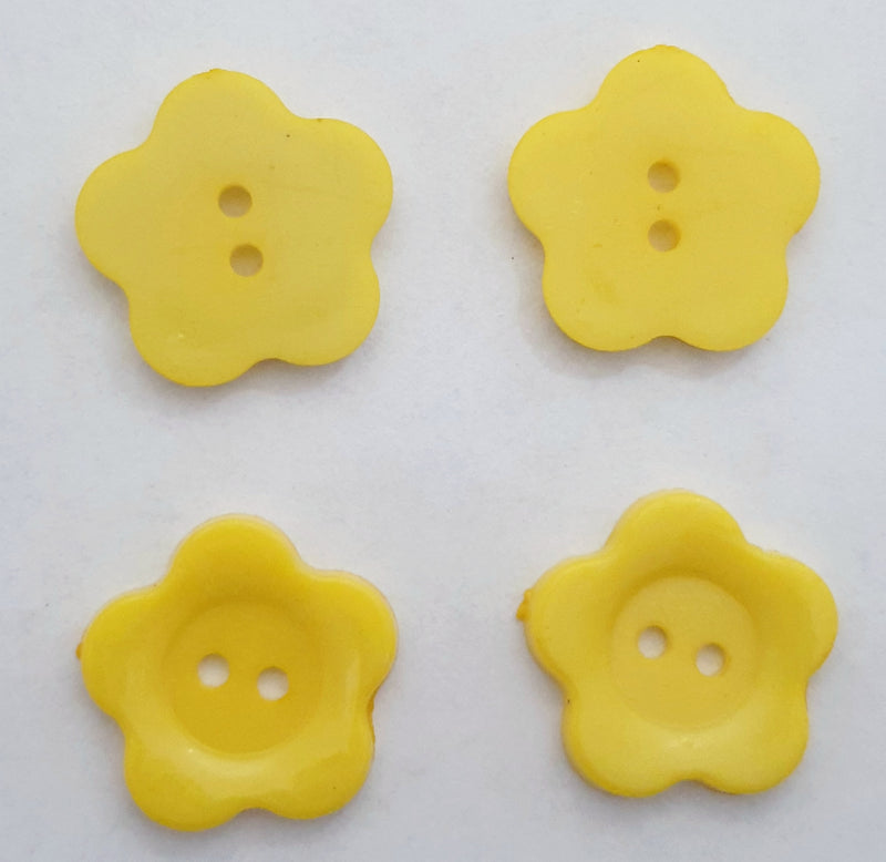 MajorCrafts 34pcs 22mm Bright Yellow Flower Shaped 2 Holes Resin Sew-on Buttons
