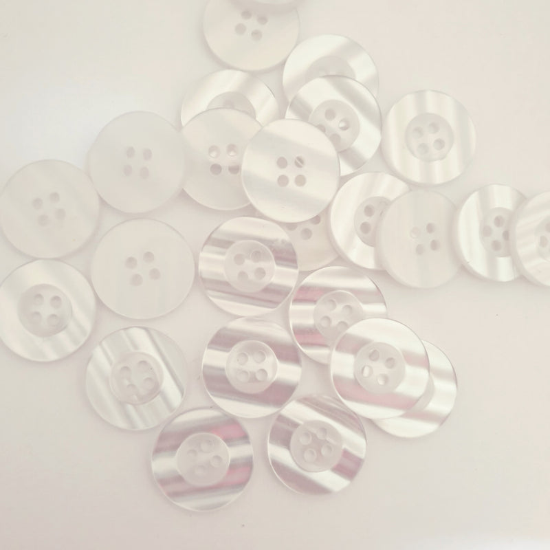 MajorCrafts 30pcs 20mm Clear White Pearlescent 4 Holes Round Resin Sewing Buttons