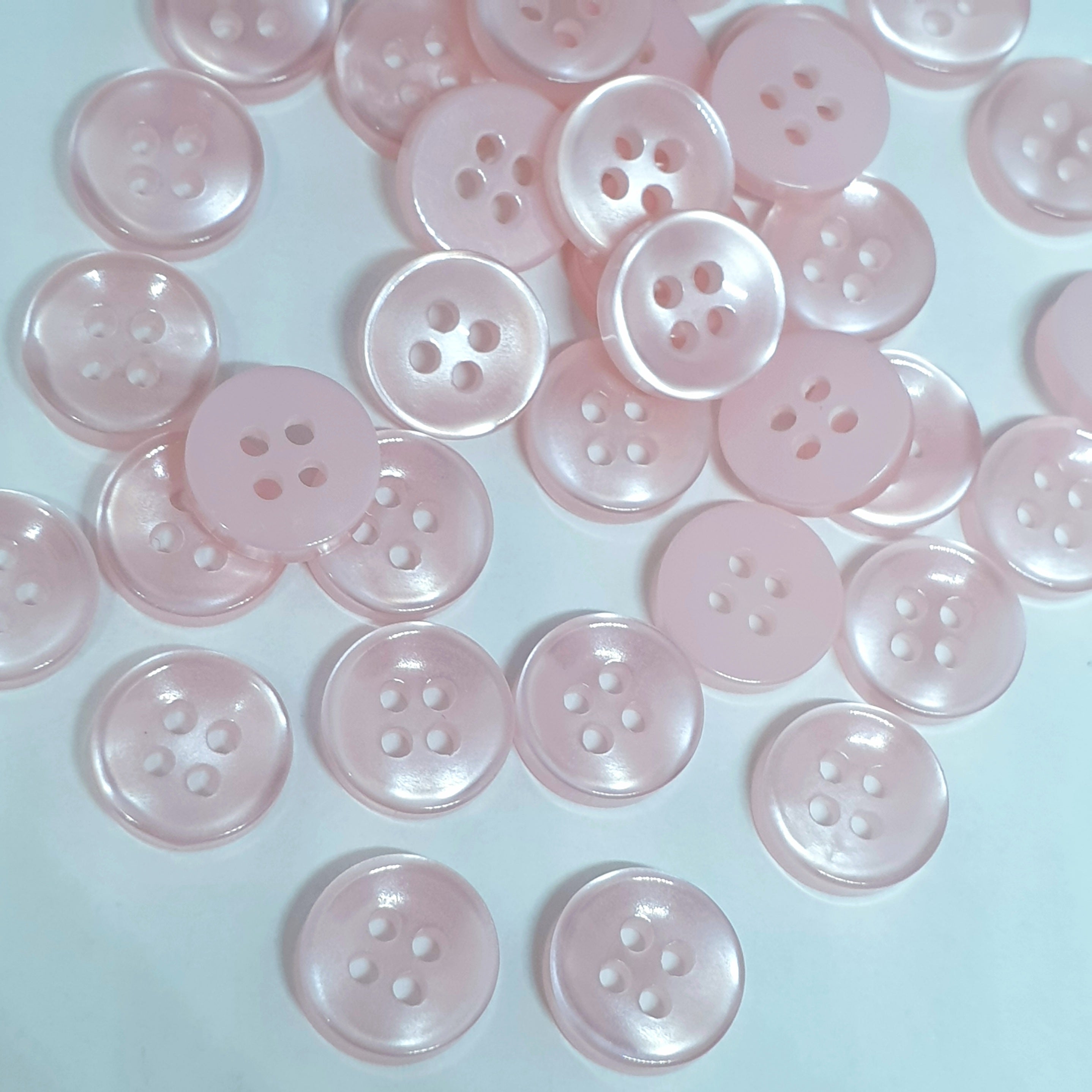 MajorCrafts 80pcs 11.5mm Light Pink Pearlescent 4 Holes High-Grade Round Resin Small Sewing Buttons