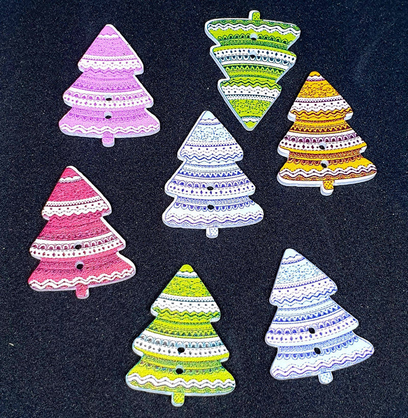 MajorCrafts 15pcs 33mm x 25mm Mixed Colours Christmas Tree Shaped 2 Holes Large Wood Sewing Buttons