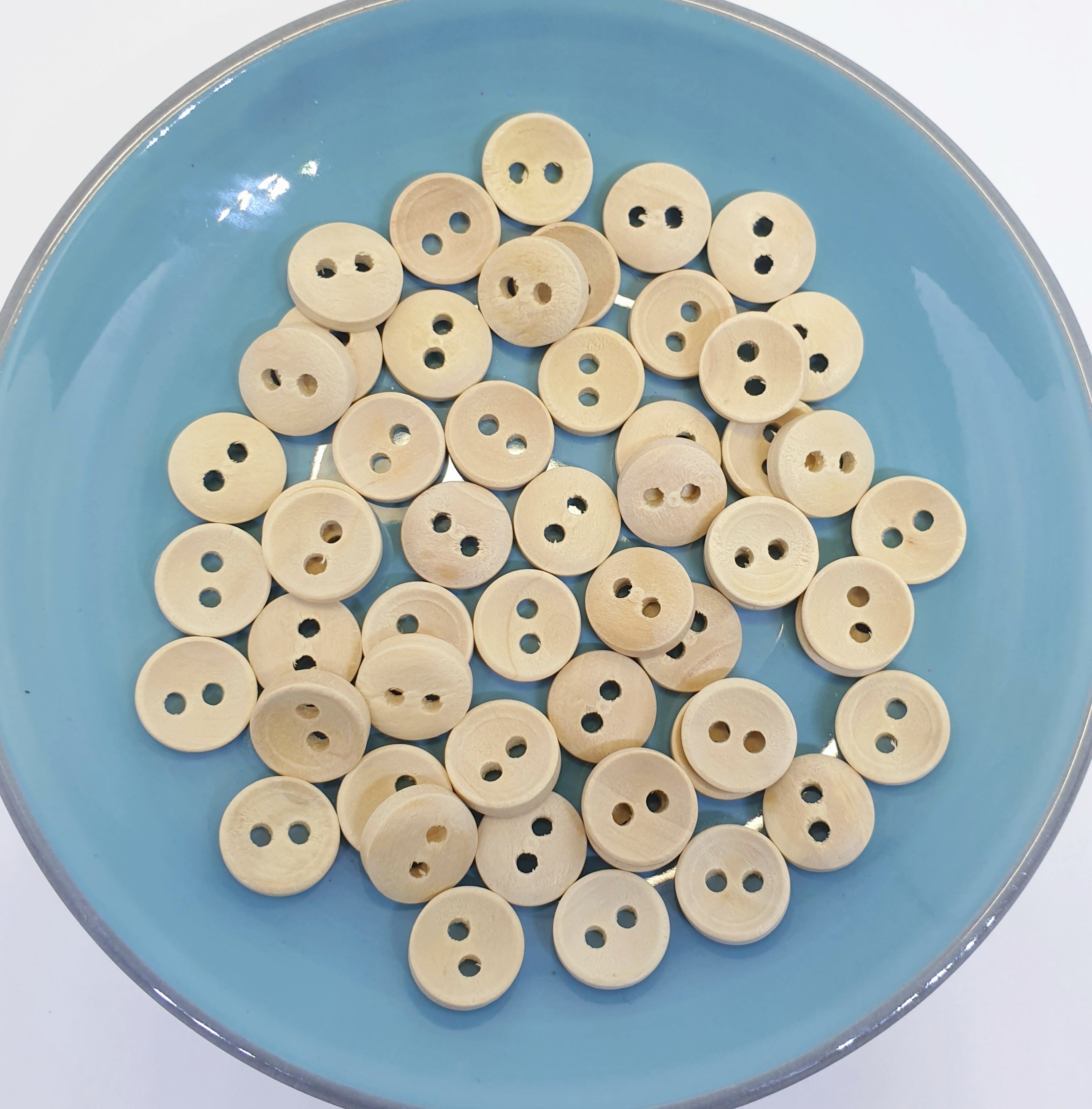 MajorCrafts 48pcs 10mm Light Brown Plain Round 2 Holes Small Wooden Sewing Buttons