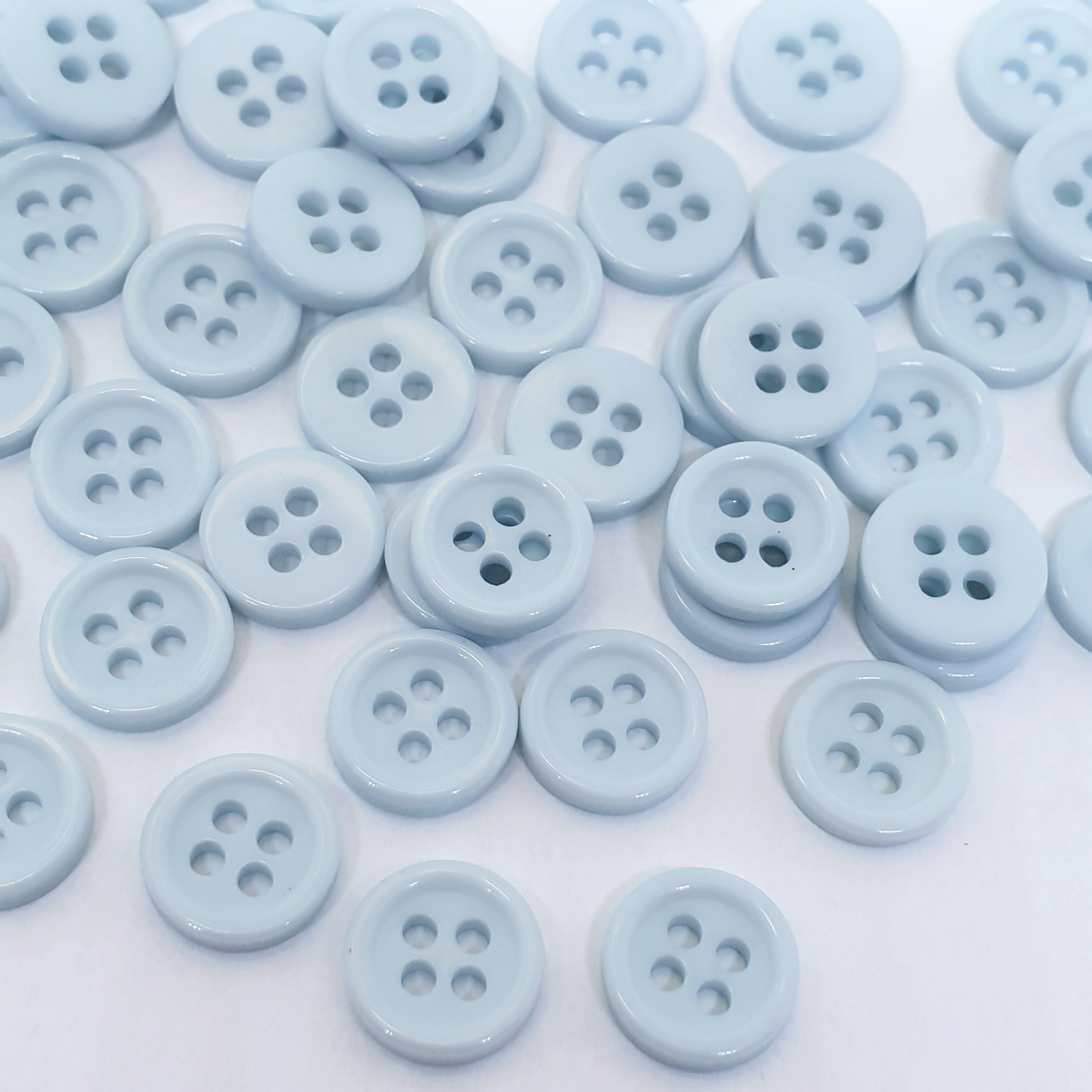 MajorCrafts 120pcs 9mm Pale Blue 4 Holes Small Round Resin Sewing Buttons