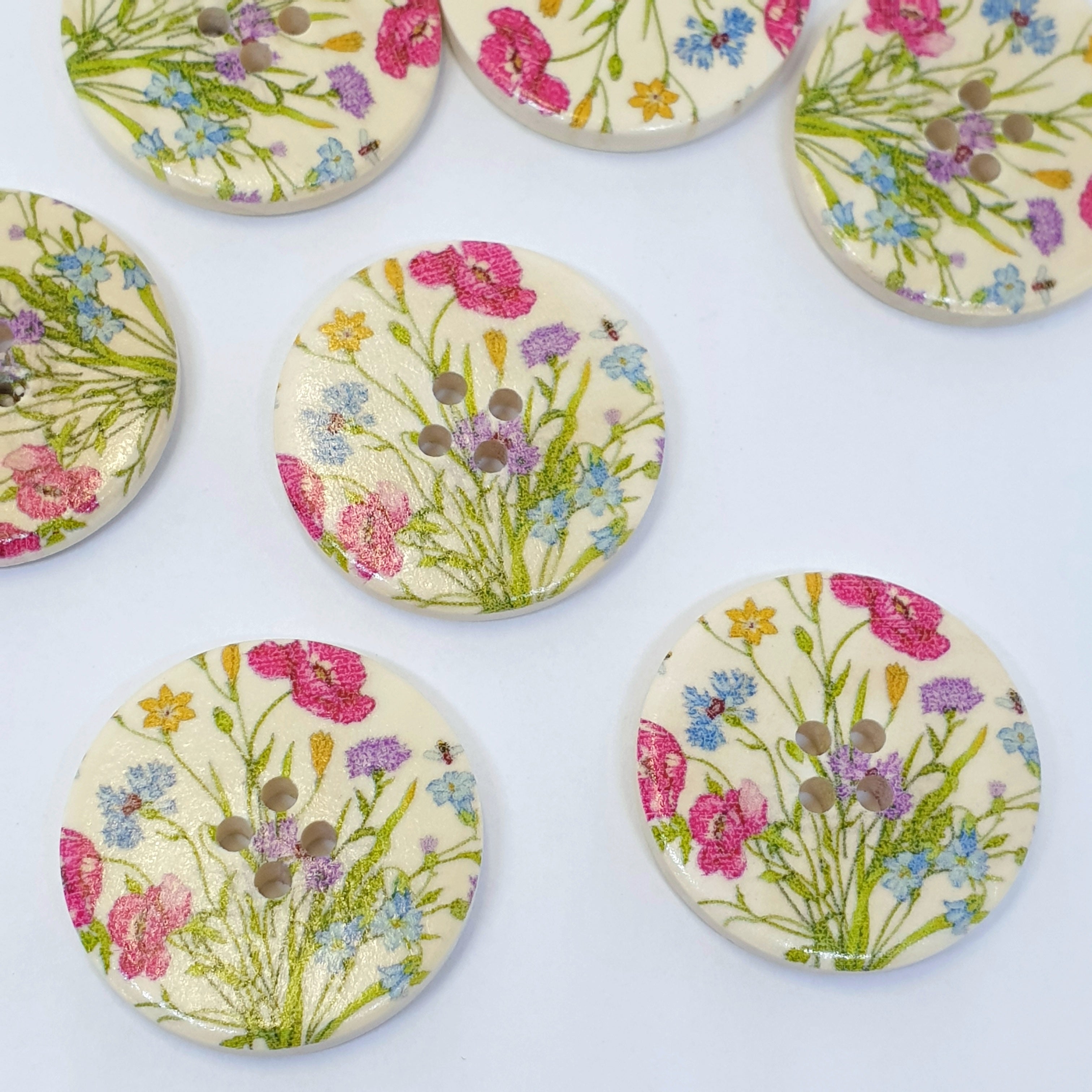 MajorCrafts 16pcs 30mm Pink Yellow Blue Purple Flower Pattern 4 Holes Round Large Wooden Sewing Buttons