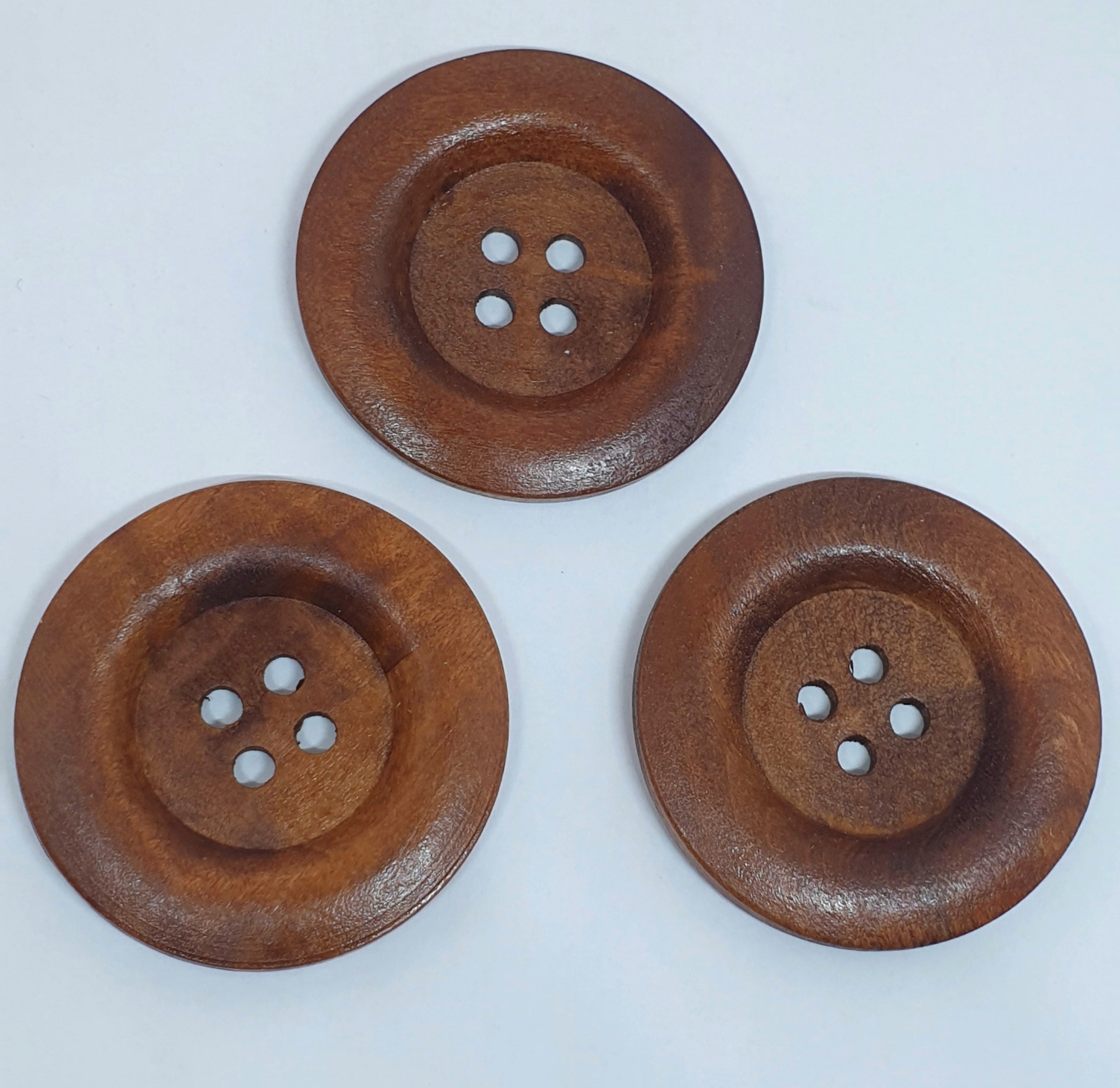 MajorCrafts 12pcs 40mm Walnut Brown Round 4 Holes Large Wooden Sewing Buttons