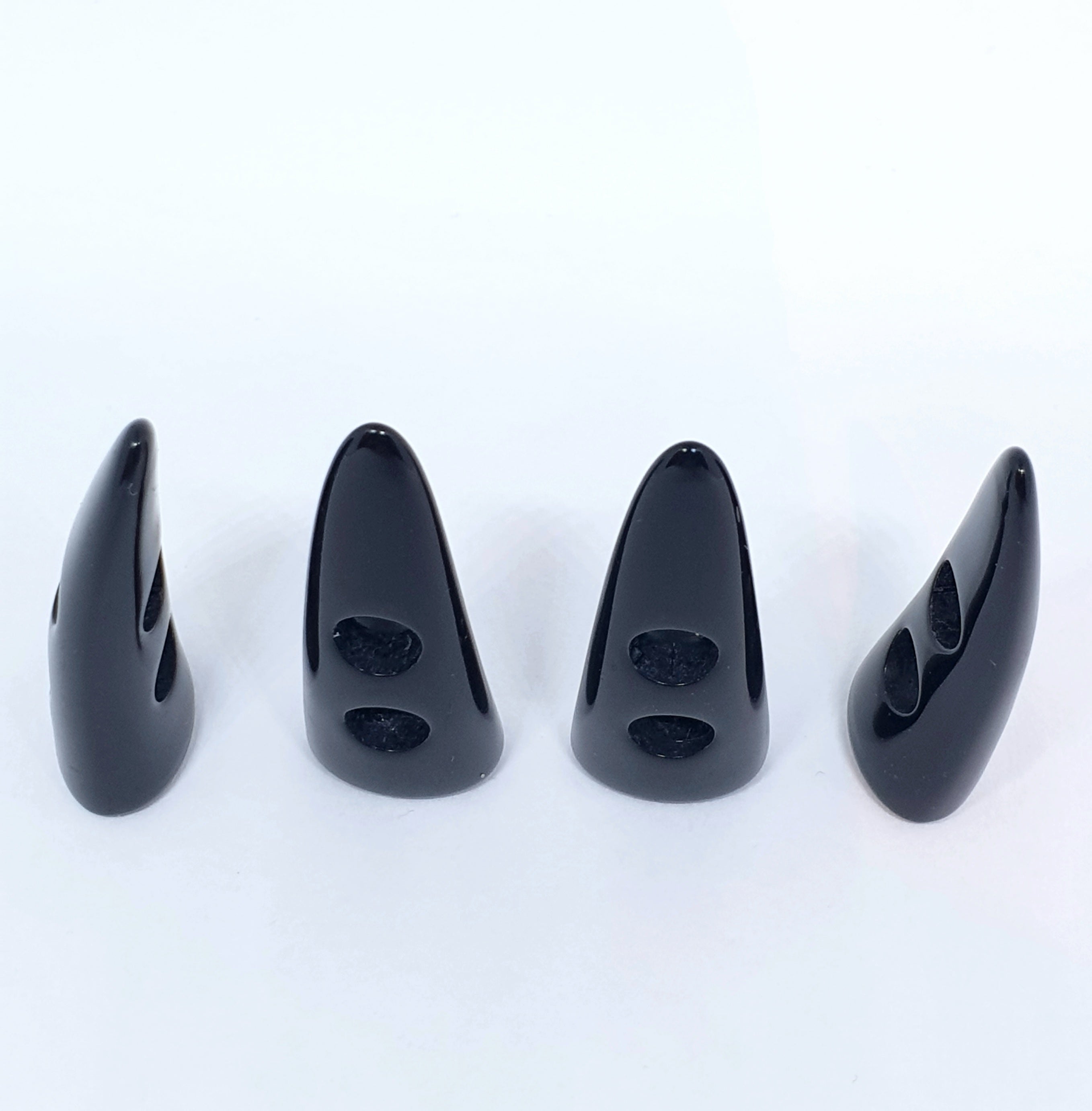 MajorCrafts 10pcs 40mm Black Horn/Tooth Forward Curved 2 Holes Sewing Toggle Large Acrylic Buttons
