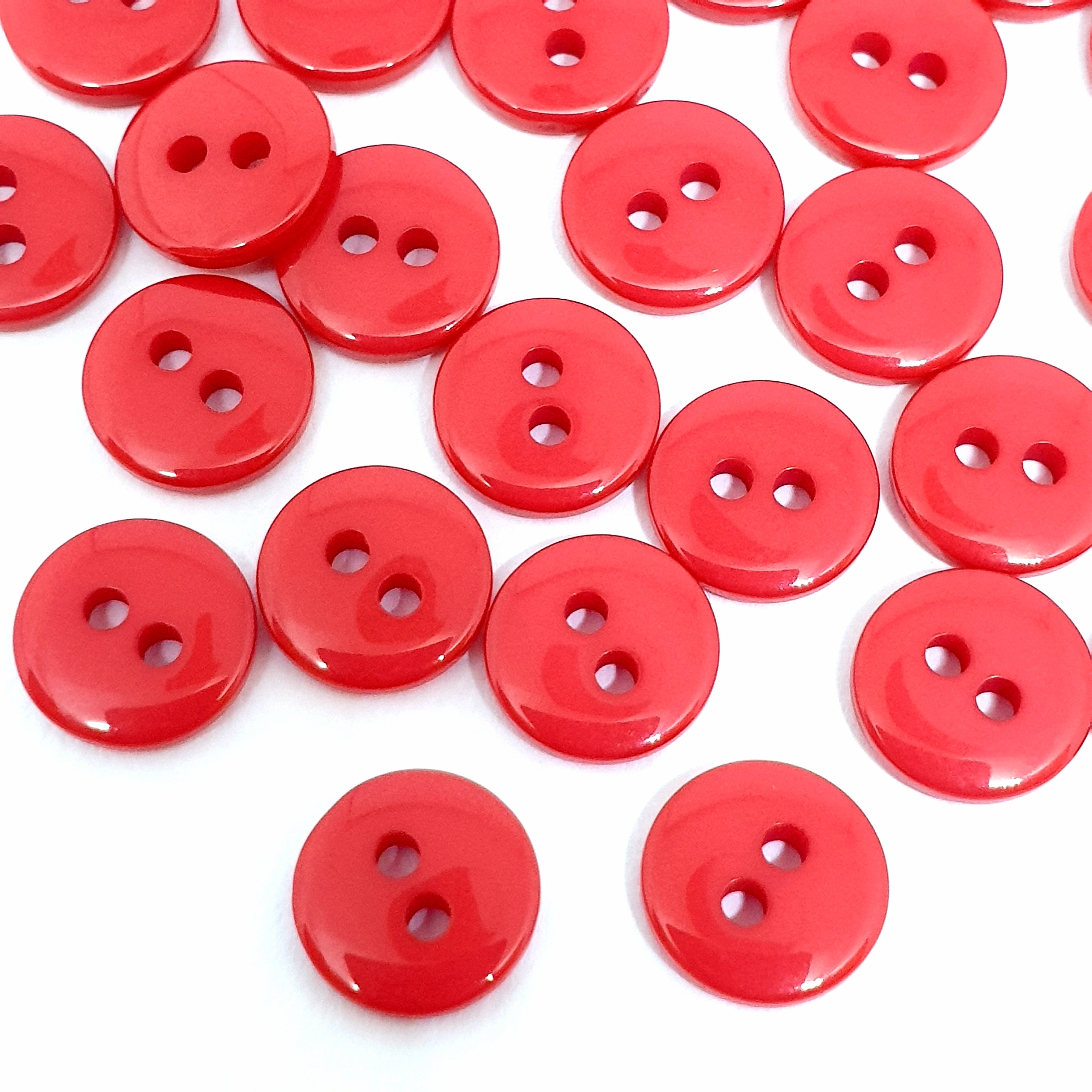 MajorCrafts 120pcs 10mm Red 2 Holes Small Round Resin Sewing Buttons B7