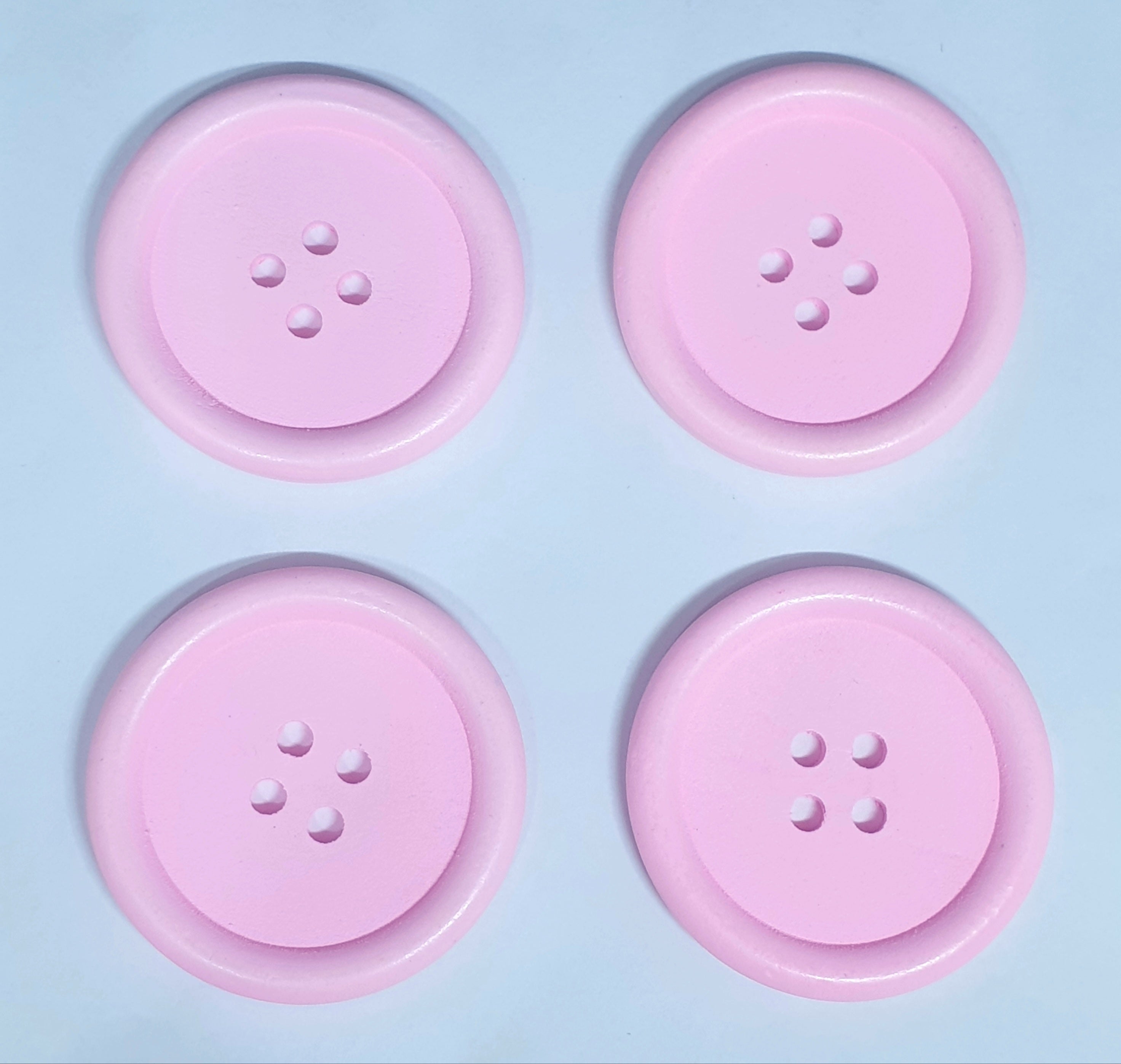 MajorCrafts 12pcs 30mm Light Pink Round 4 Holes Large Wooden Sewing Buttons