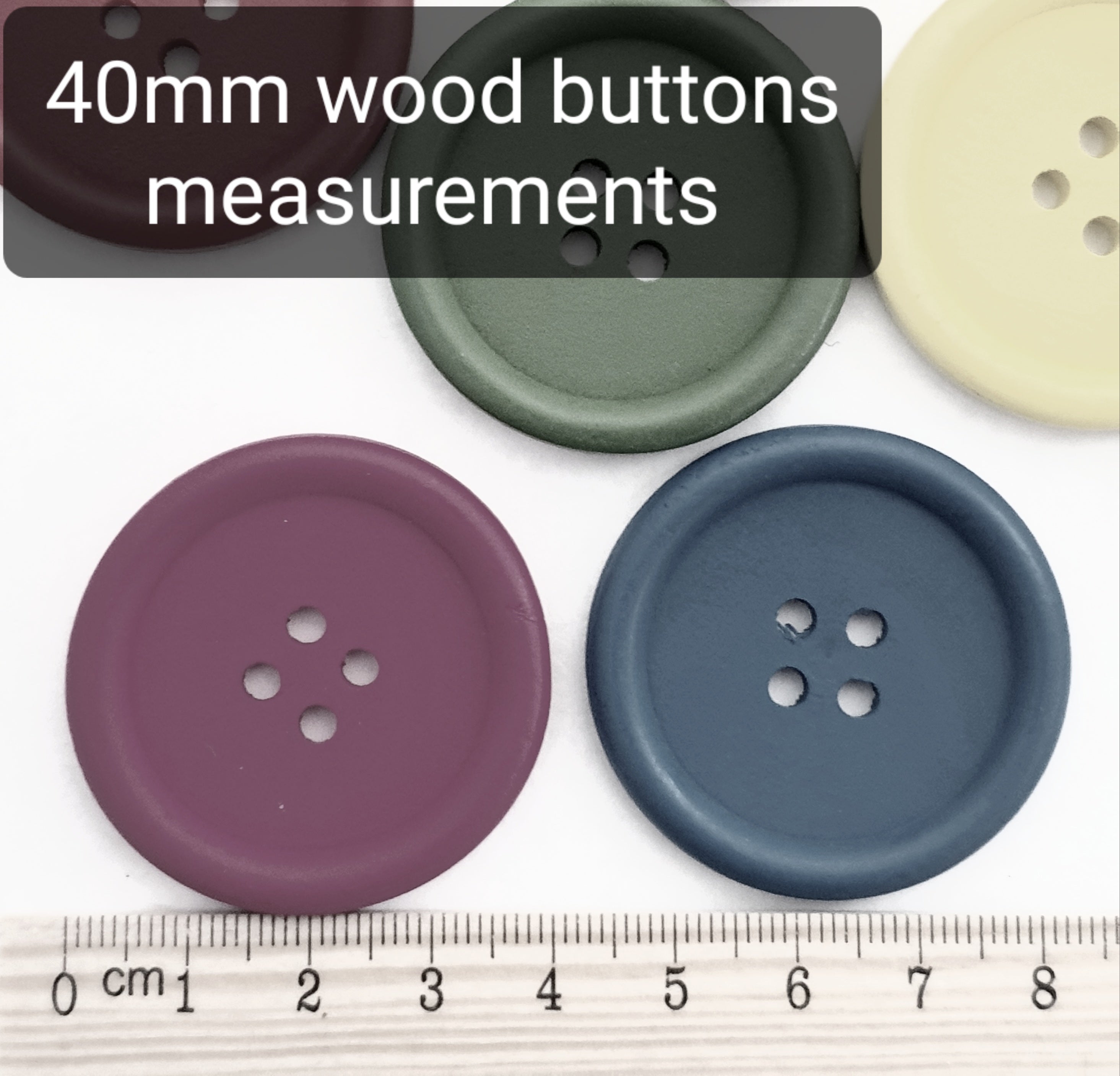 MajorCrafts 8pcs 40mm Red Round 4 Holes Large Wooden Sewing Buttons