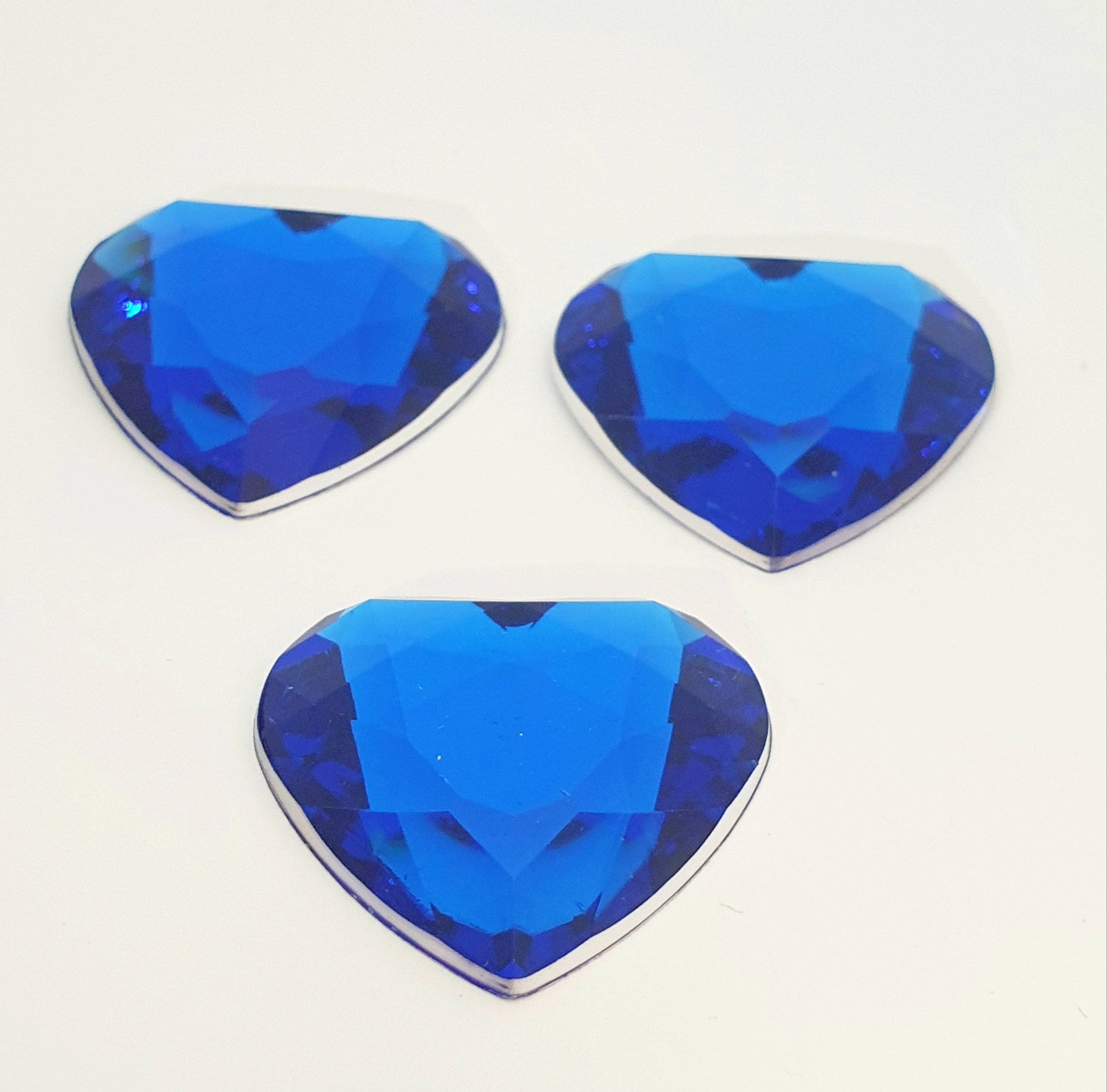 MajorCrafts 12pcs 30mm Sapphire Blue Flat Back Large Heart Acrylic Rhinestones