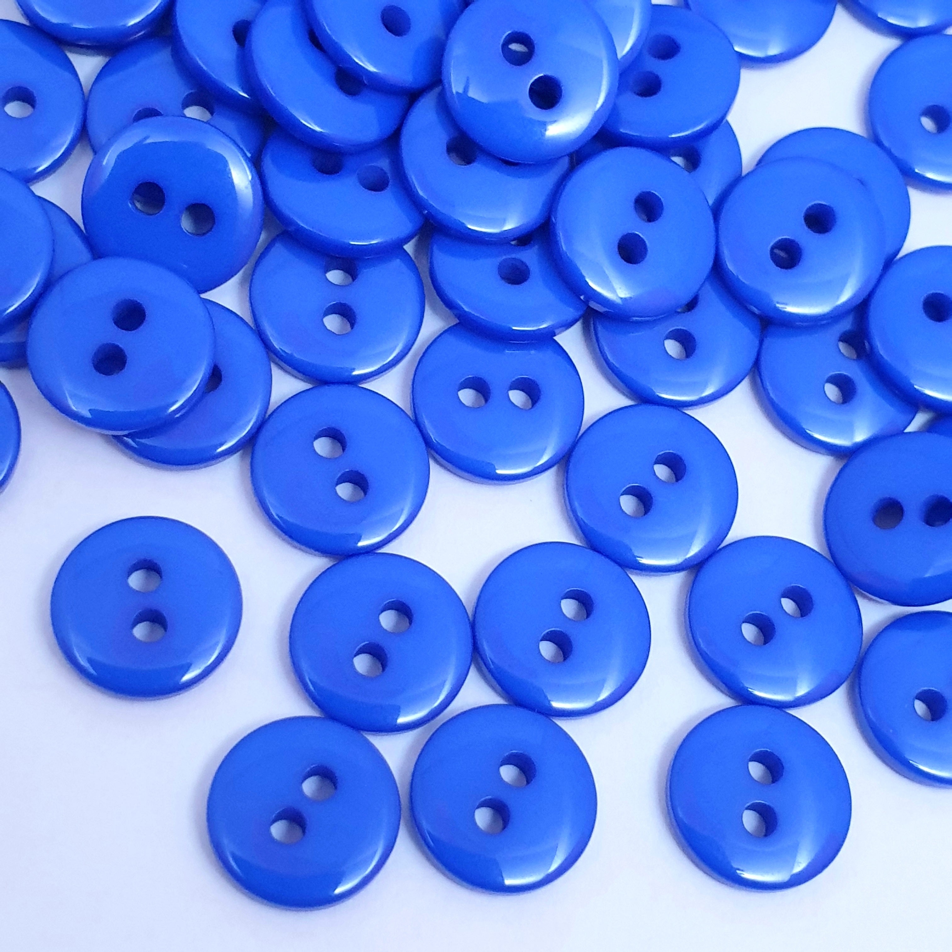 MajorCrafts 120pcs 9mm Royal Blue Small 2 Holes Round Resin Sewing Buttons B21