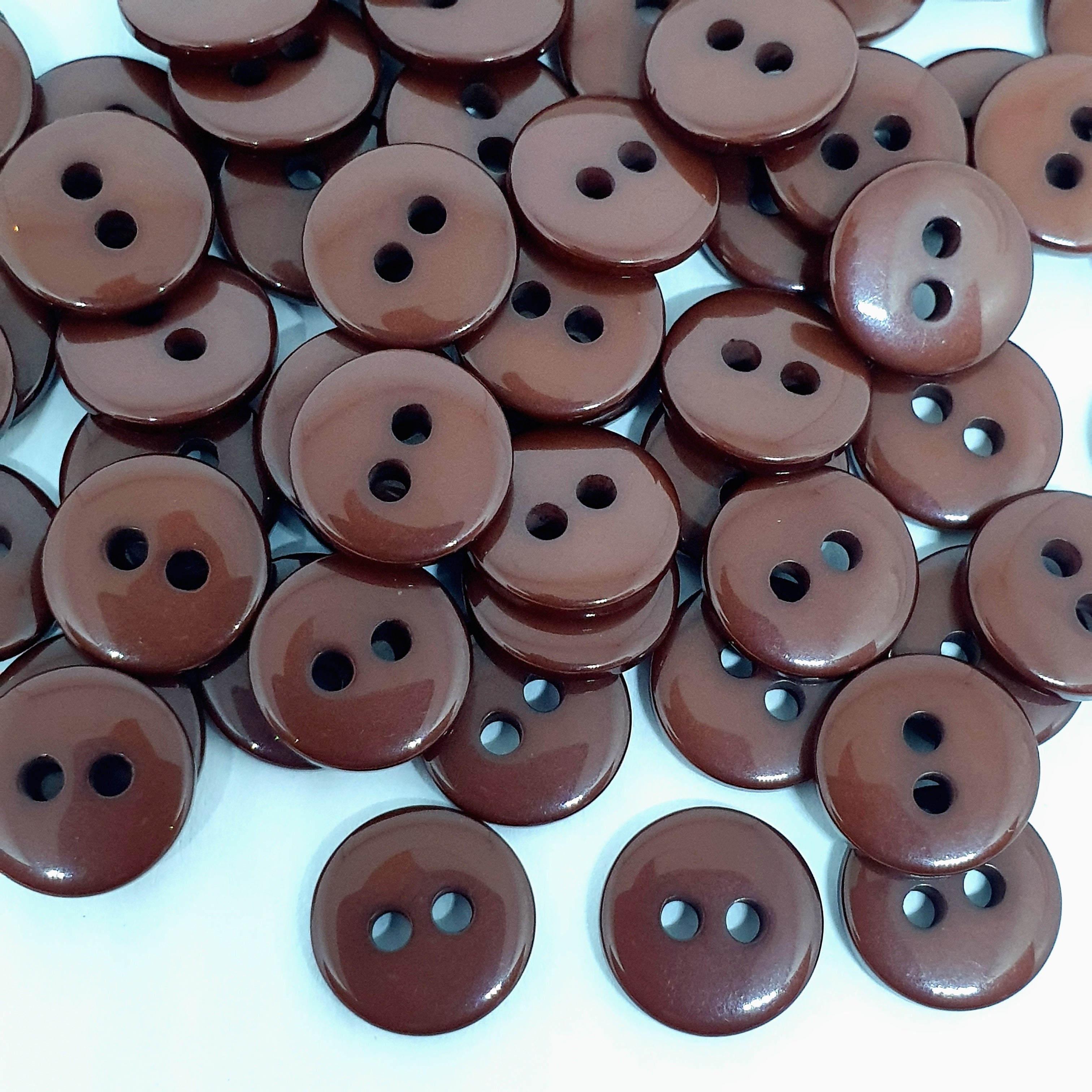 MajorCrafts 120pcs 9mm Dark Brown Small 2 Holes Round Resin Sewing Buttons B25
