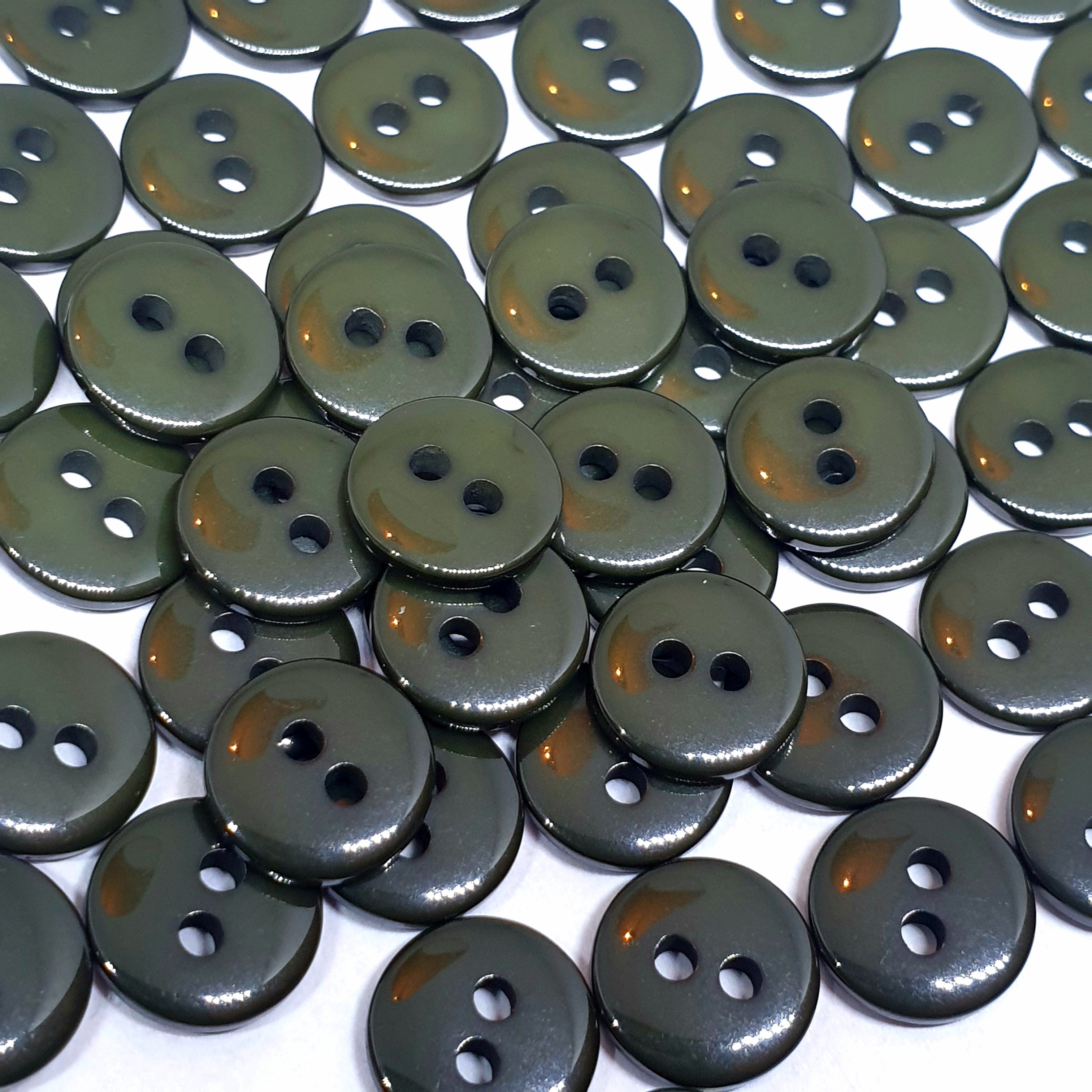 MajorCrafts 120pcs 10mm Dark Army Green 2 Holes Small Round Resin Sewing Buttons B27