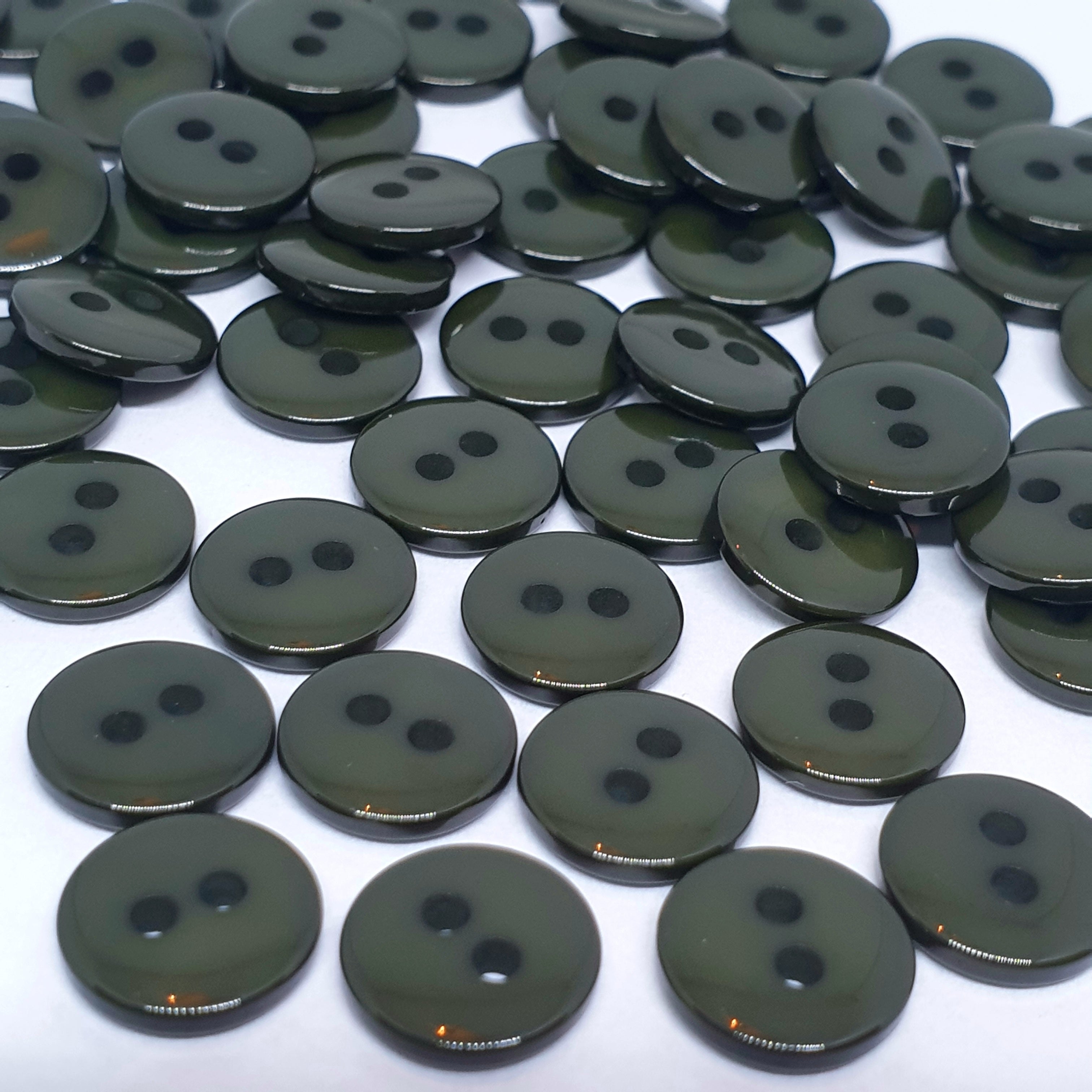 MajorCrafts 120pcs 10mm Dark Army Green 2 Holes Small Round Resin Sewing Buttons B27