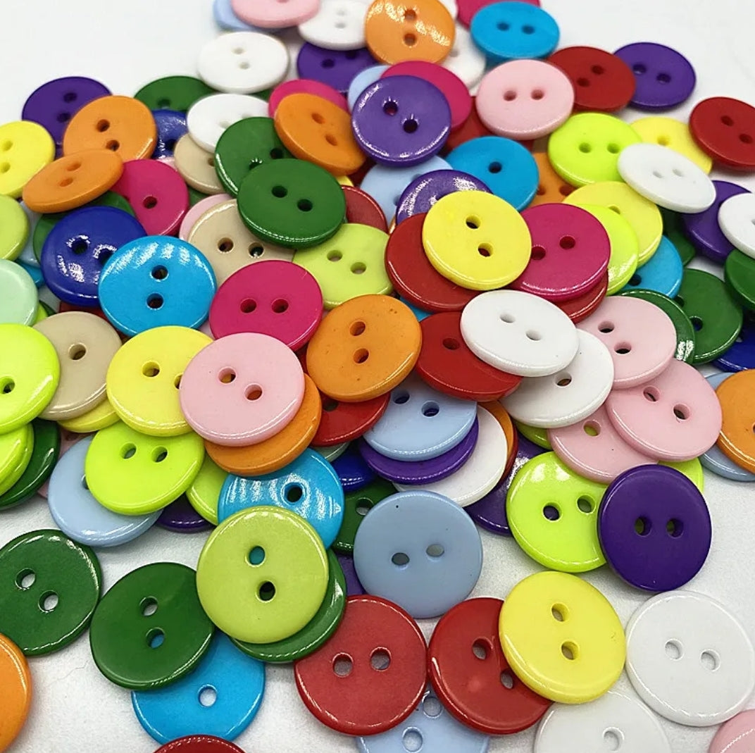 MajorCrafts 120pcs 10mm Mixed Colours Small 2 Holes Round Resin Sewing Buttons B30